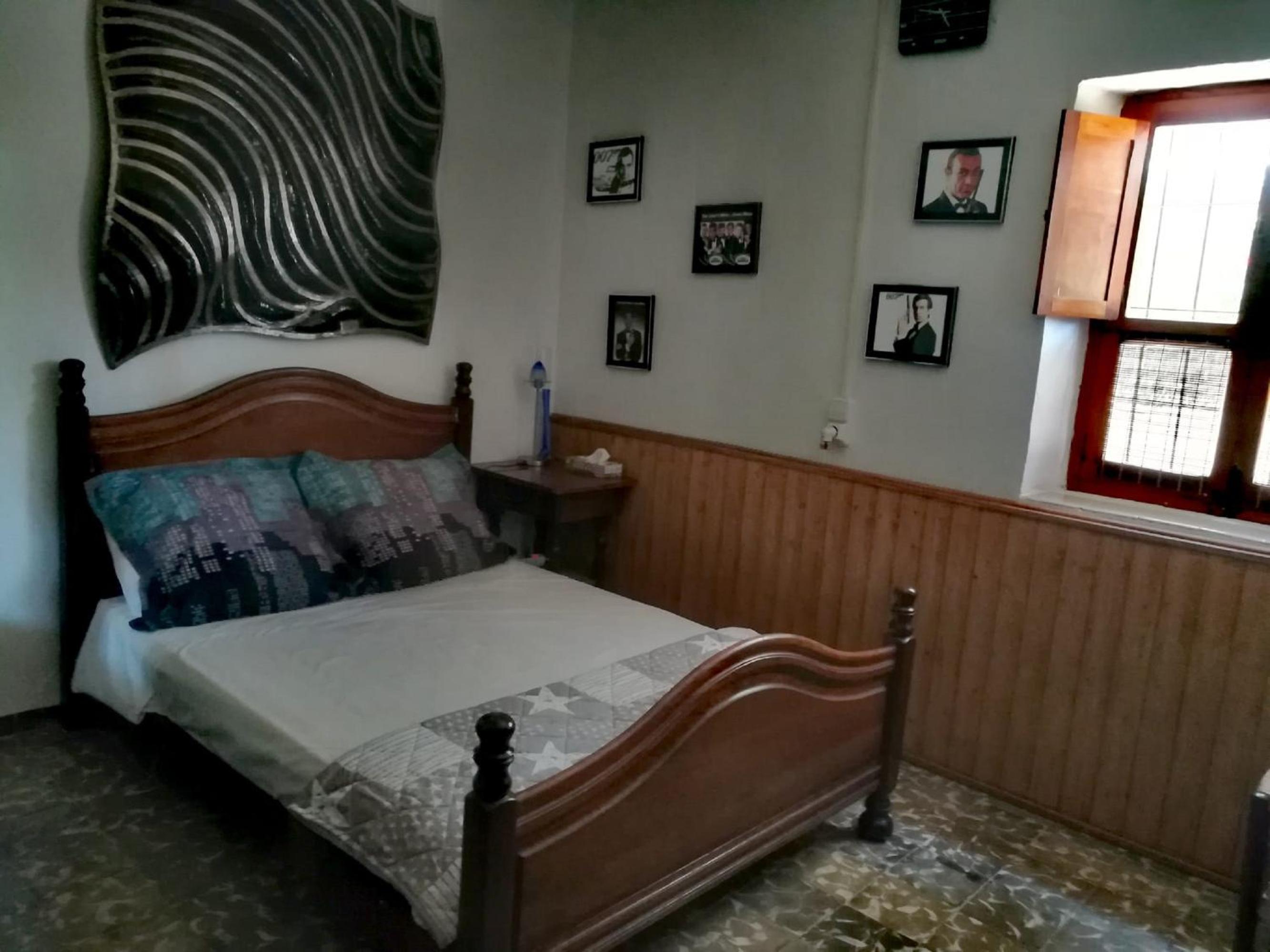 Habitación Doble con Baño Privado