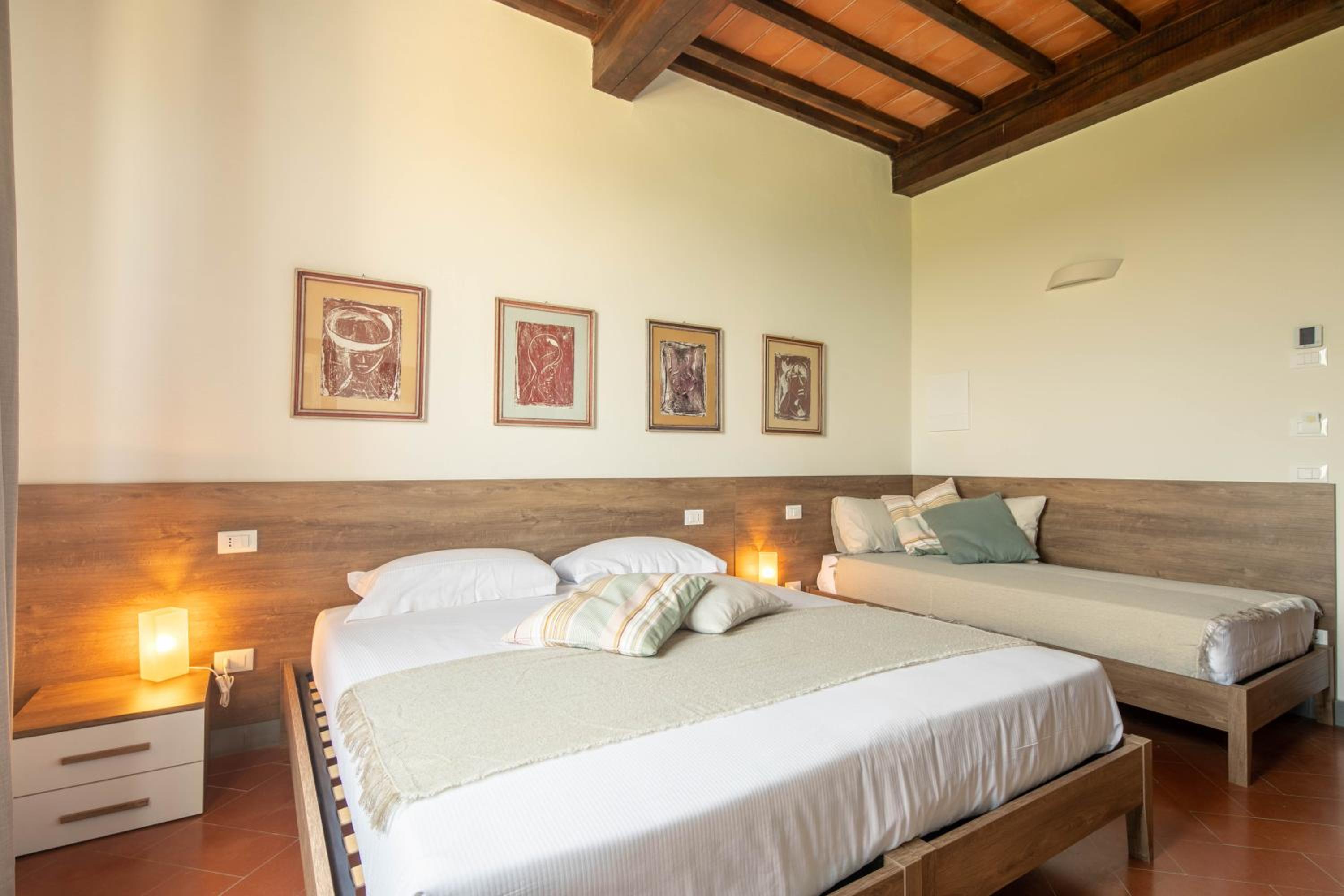 Comfort Triple Room - Photo 8