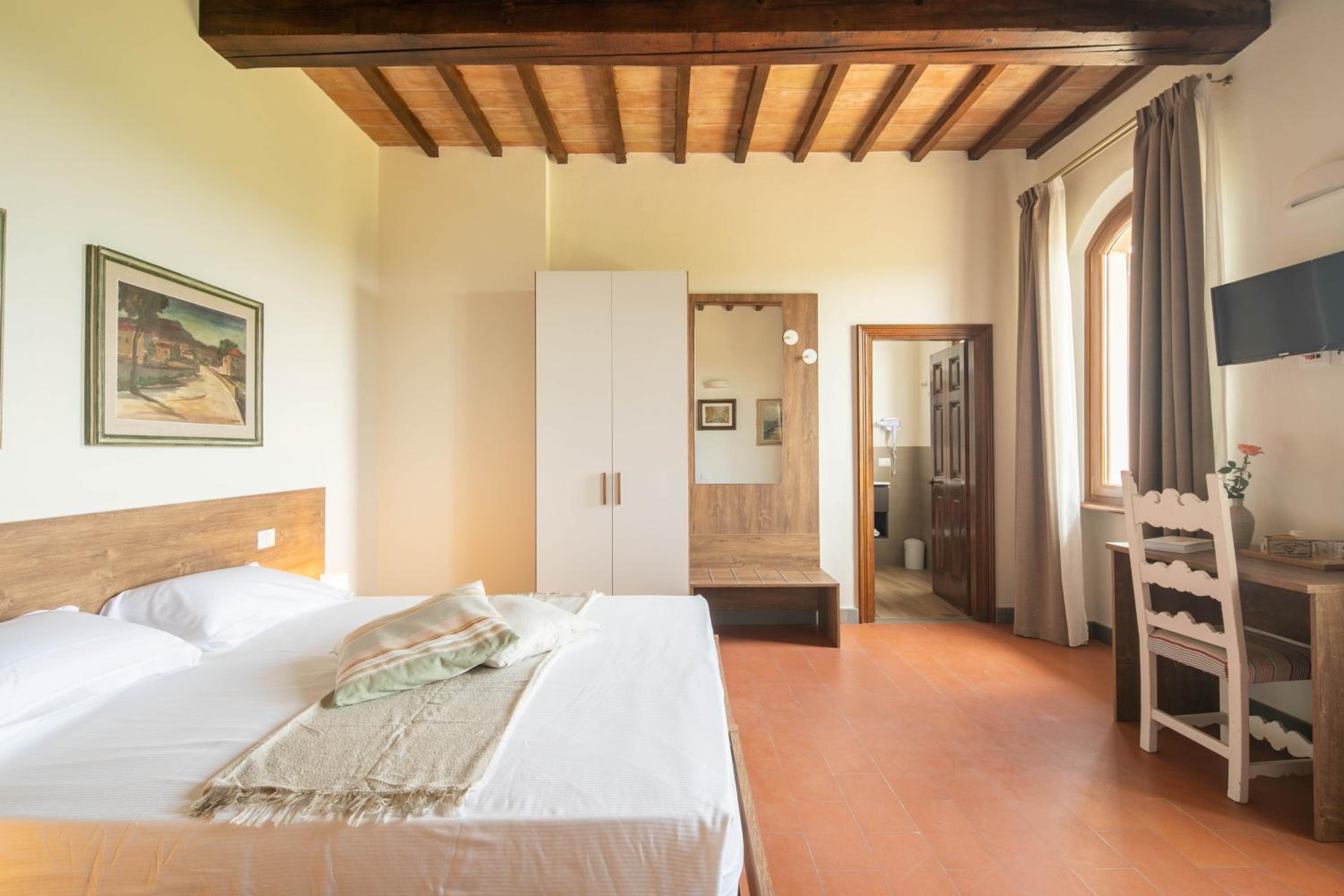 Family Double Room - Photo 3
