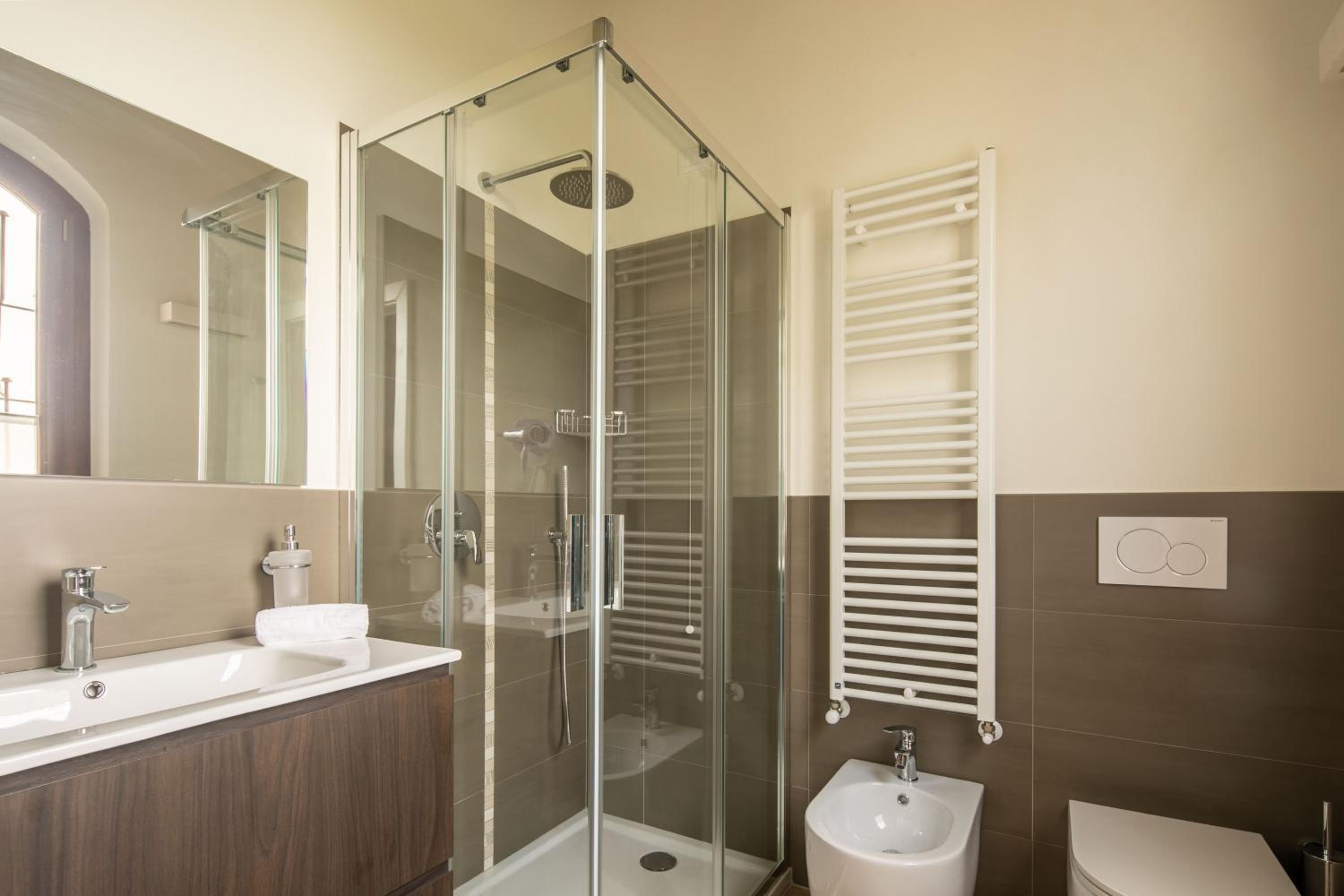 Comfort Triple Room - Photo 12