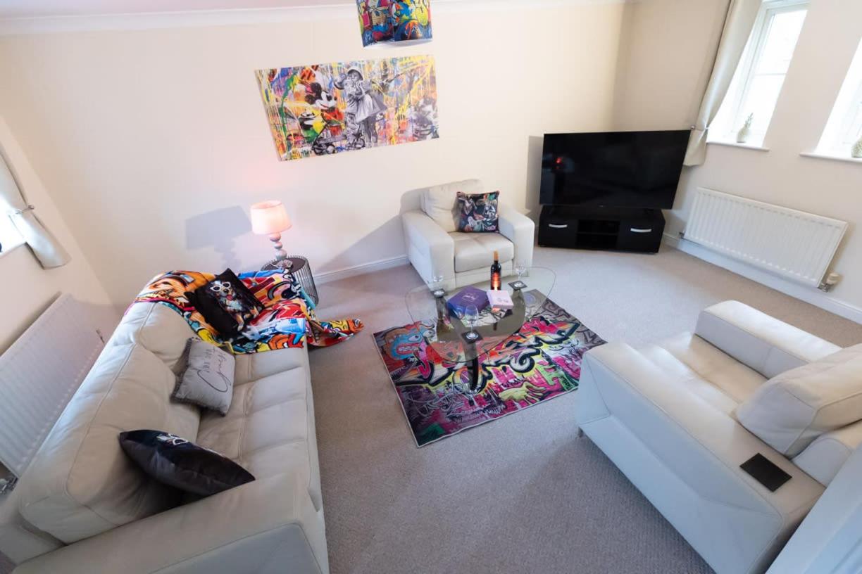 Apartment photo 1