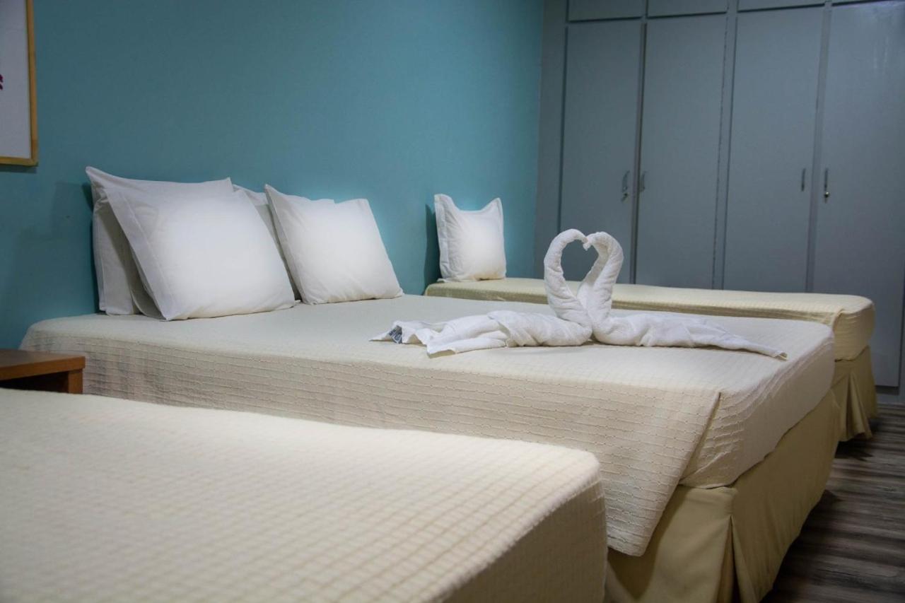 Nordeste Palace Hotel — Standard Triple Room