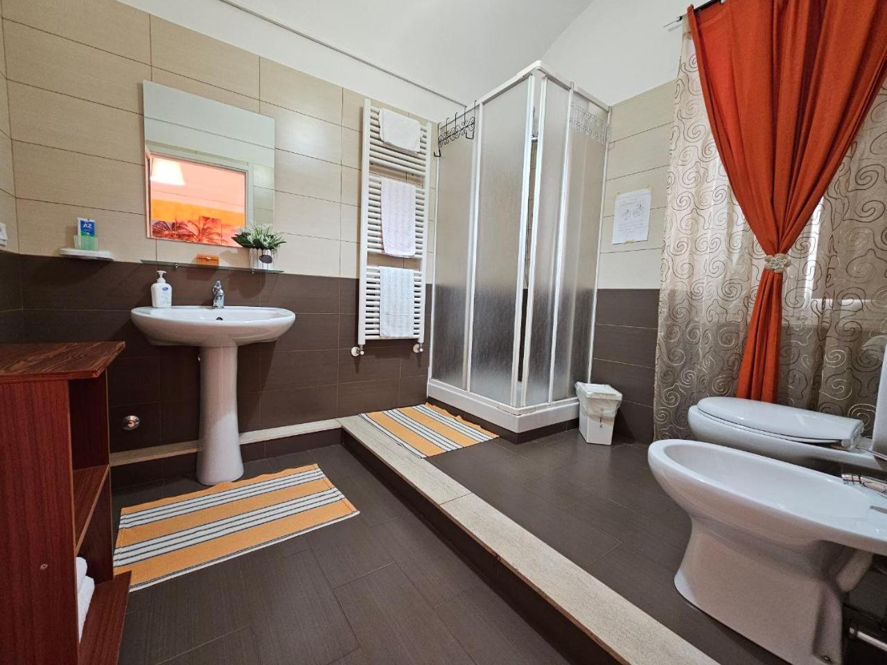 Triple Room with Private Bathroom photo 2