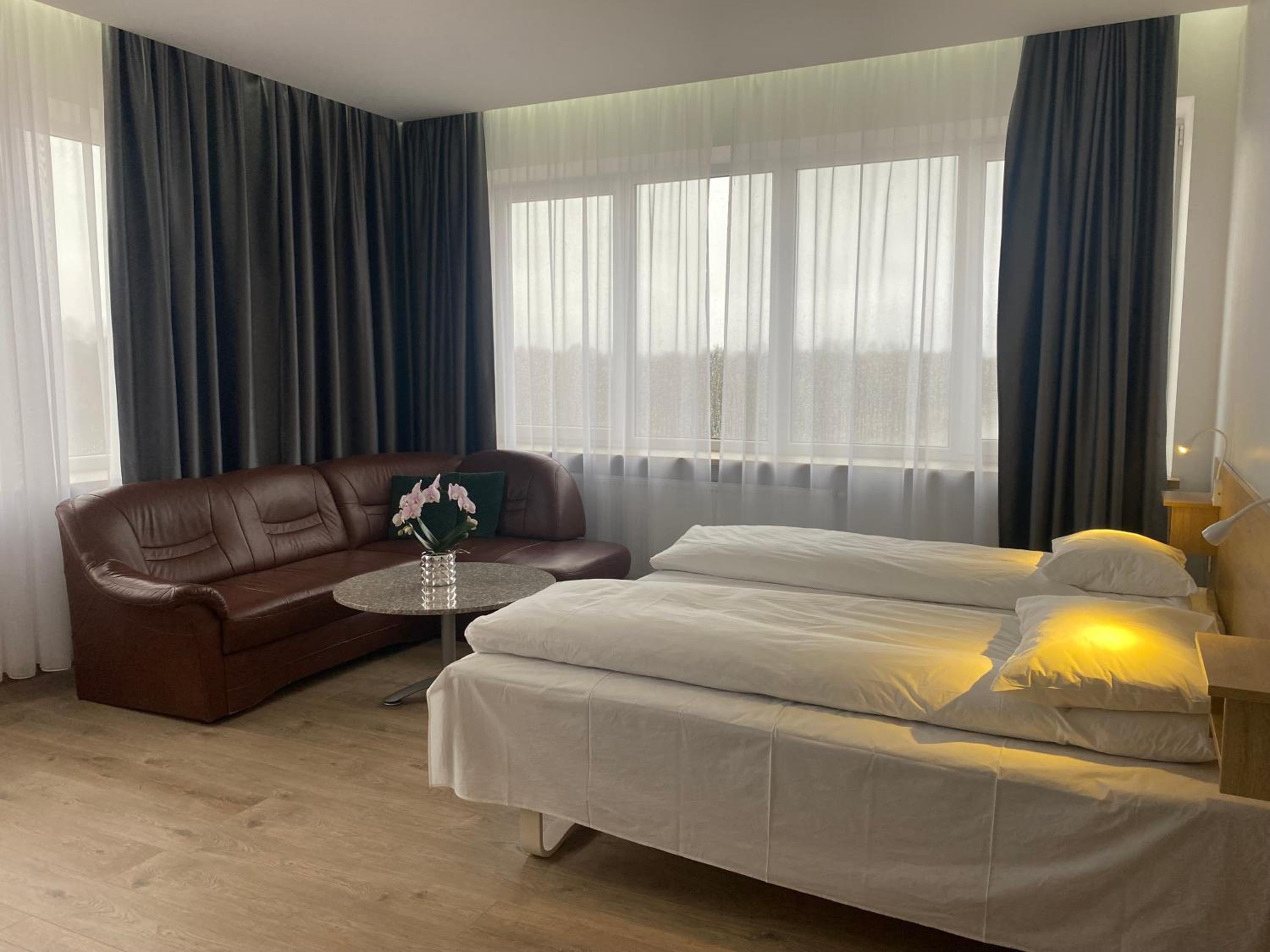 Superior Double or Twin Room - Photo 2