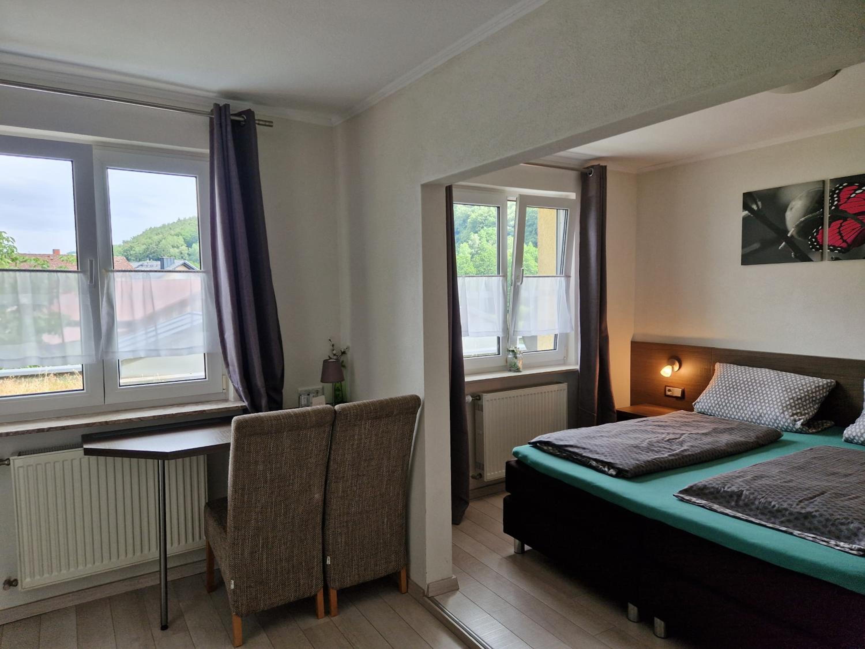 Double Room - Photo 7