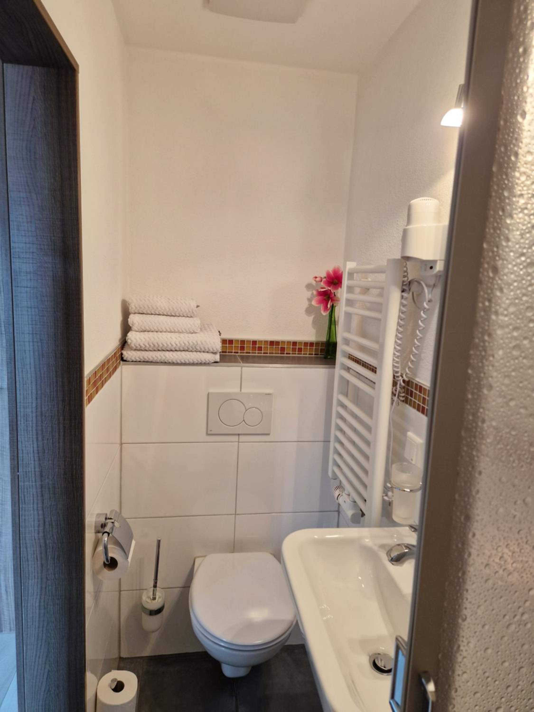 Double Room - Photo 4