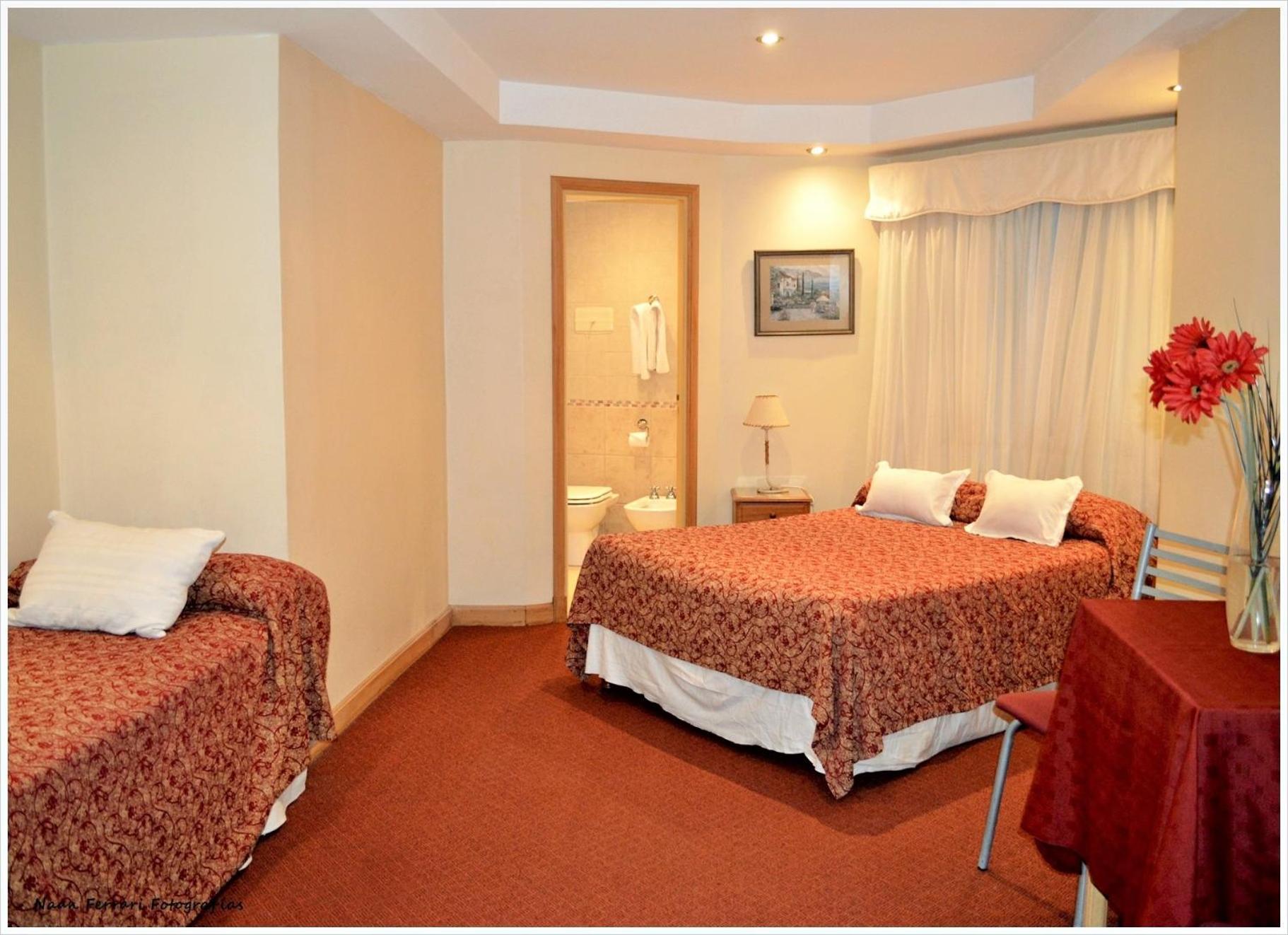 Triple Room photo 2