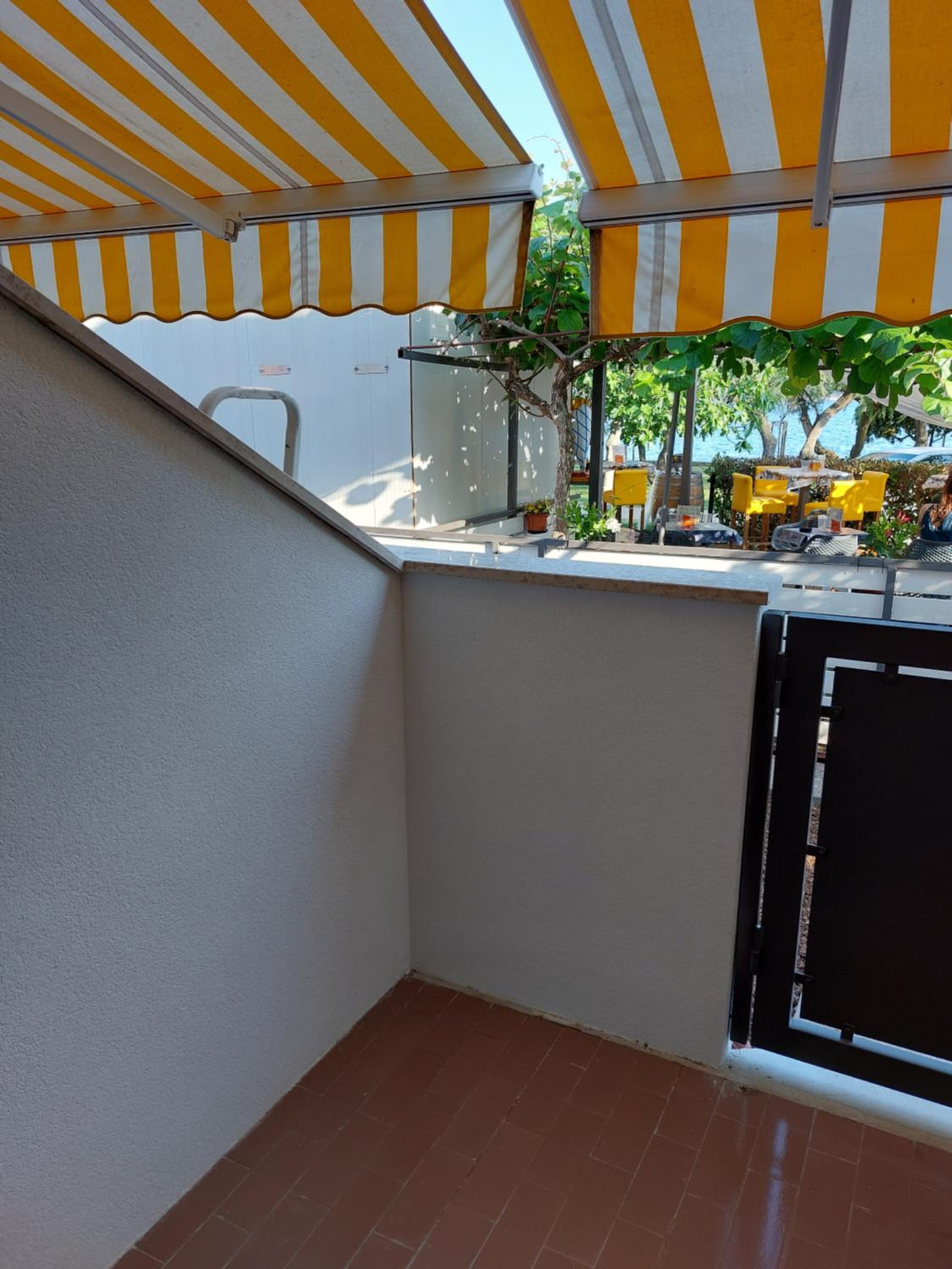 Double Room with Balcony (2 Adults + 1 Child) photo 3