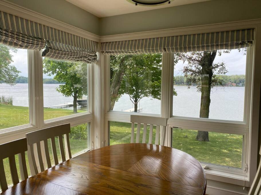 Two-Bedroom House photo 2