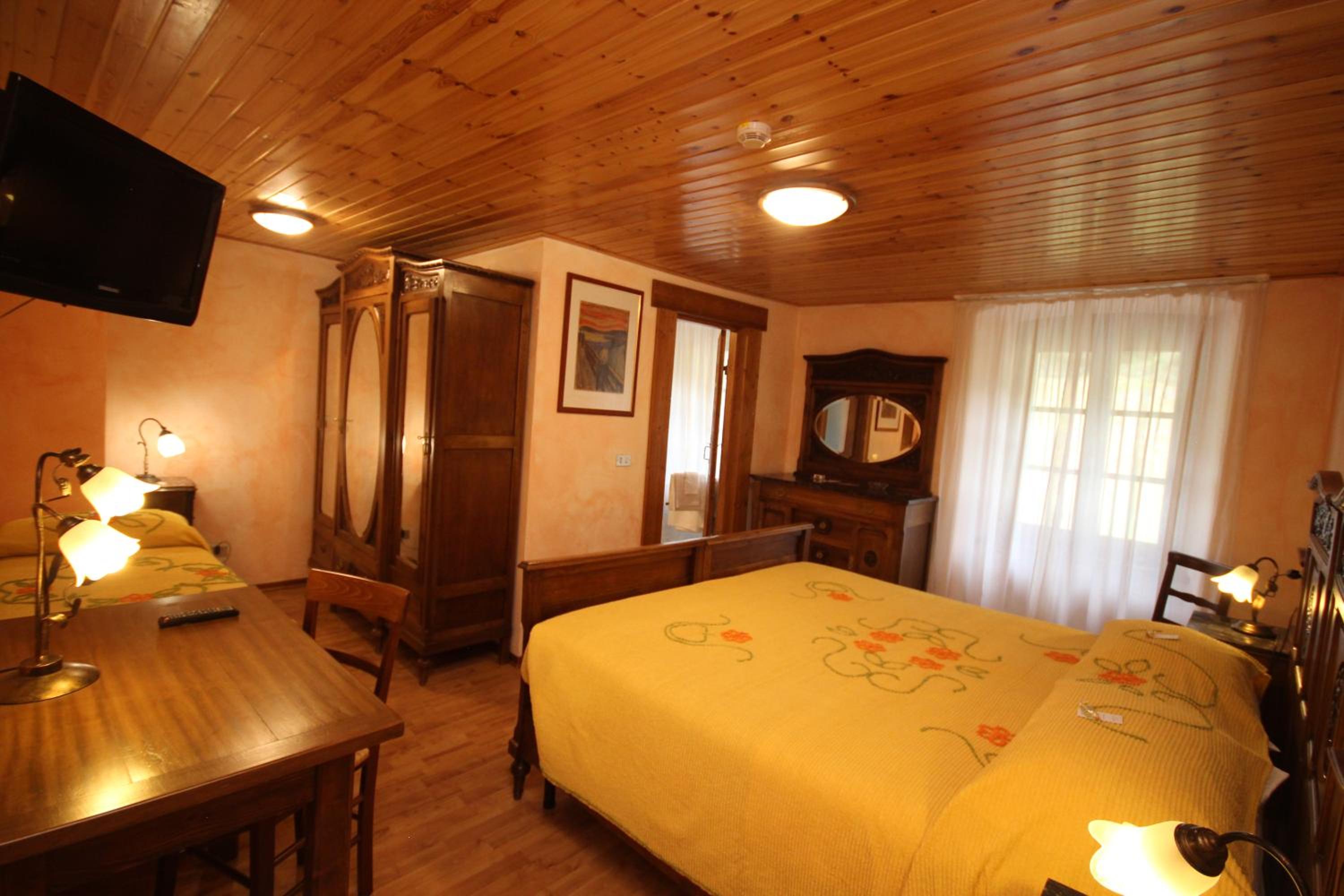 Triple Room photo 2