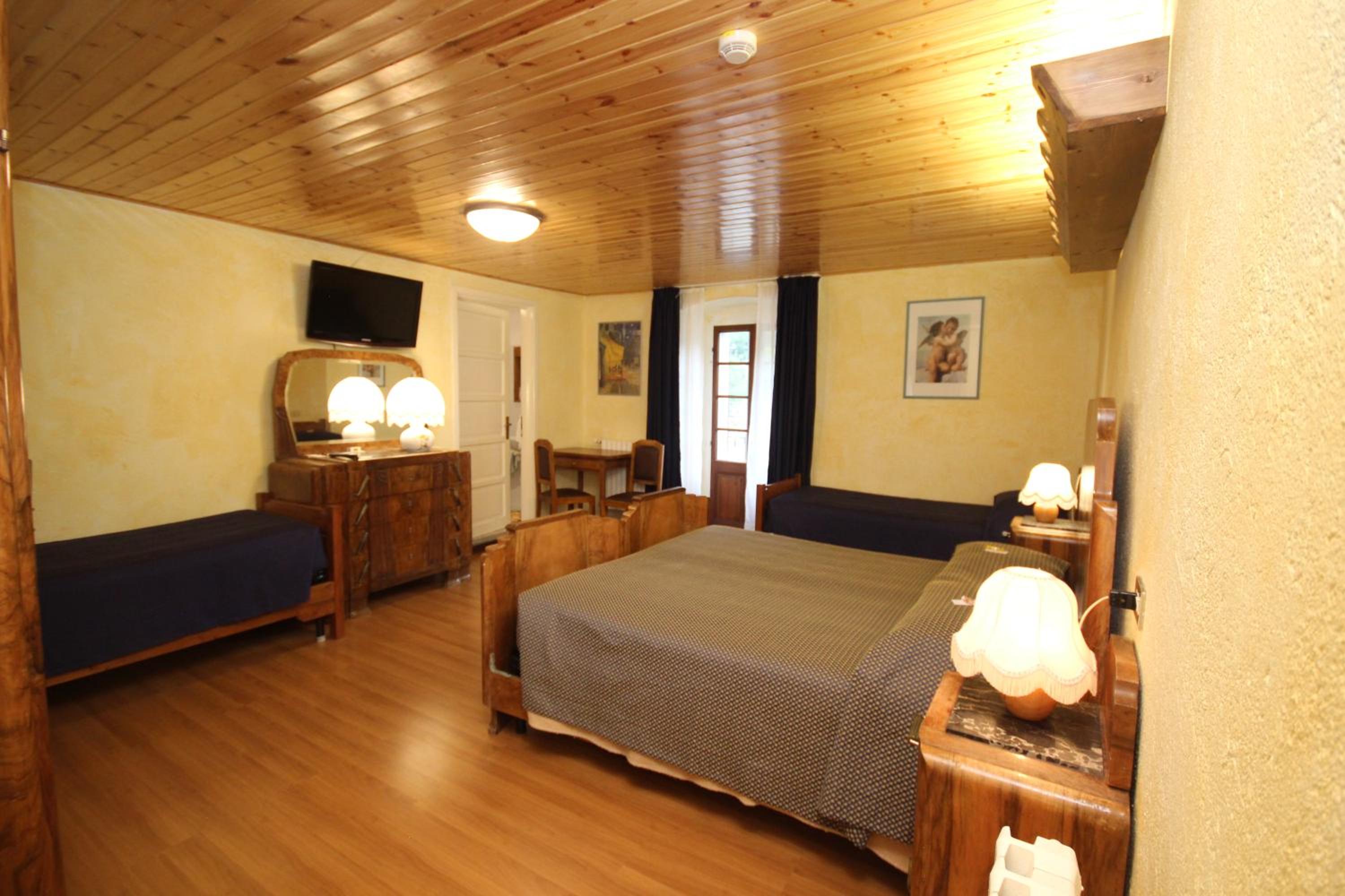 Quadruple Room photo 1