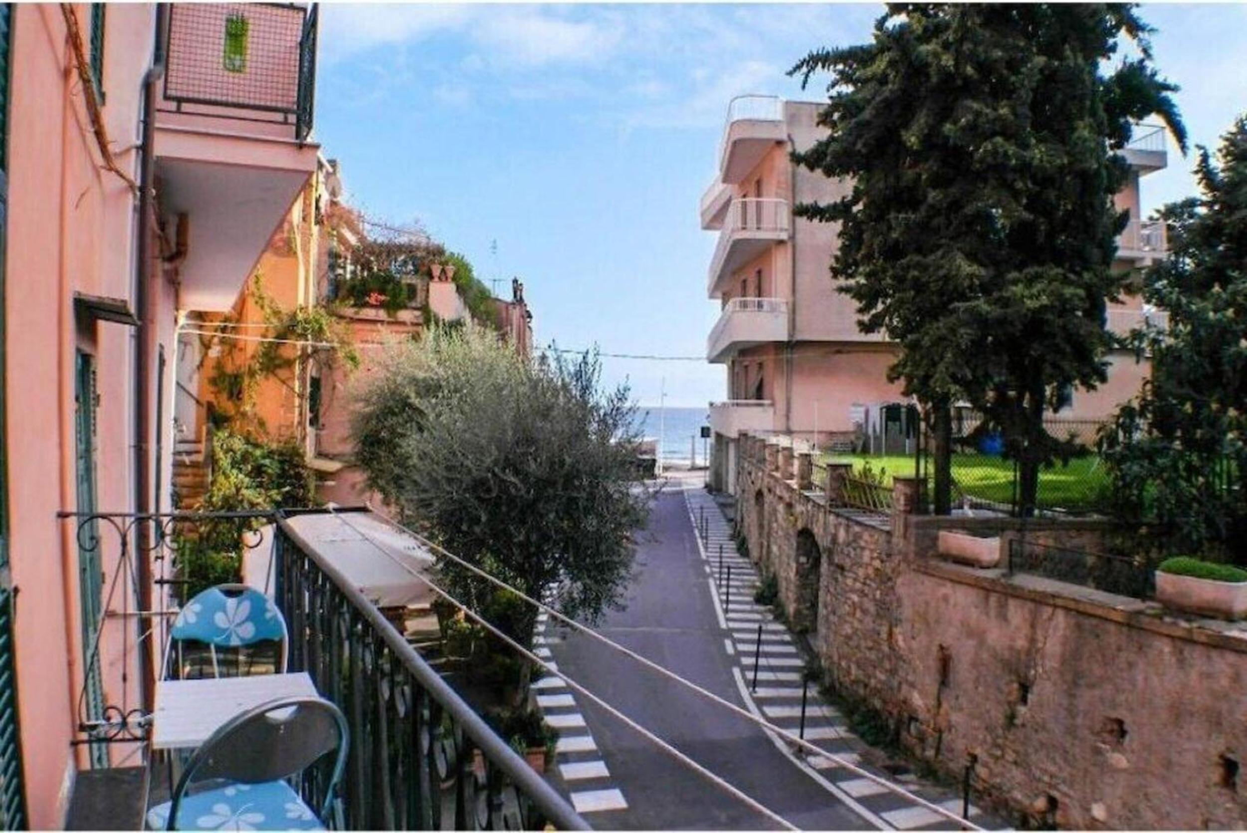Two-Bedroom Deluxe Apartment with Ocean View photo 2
