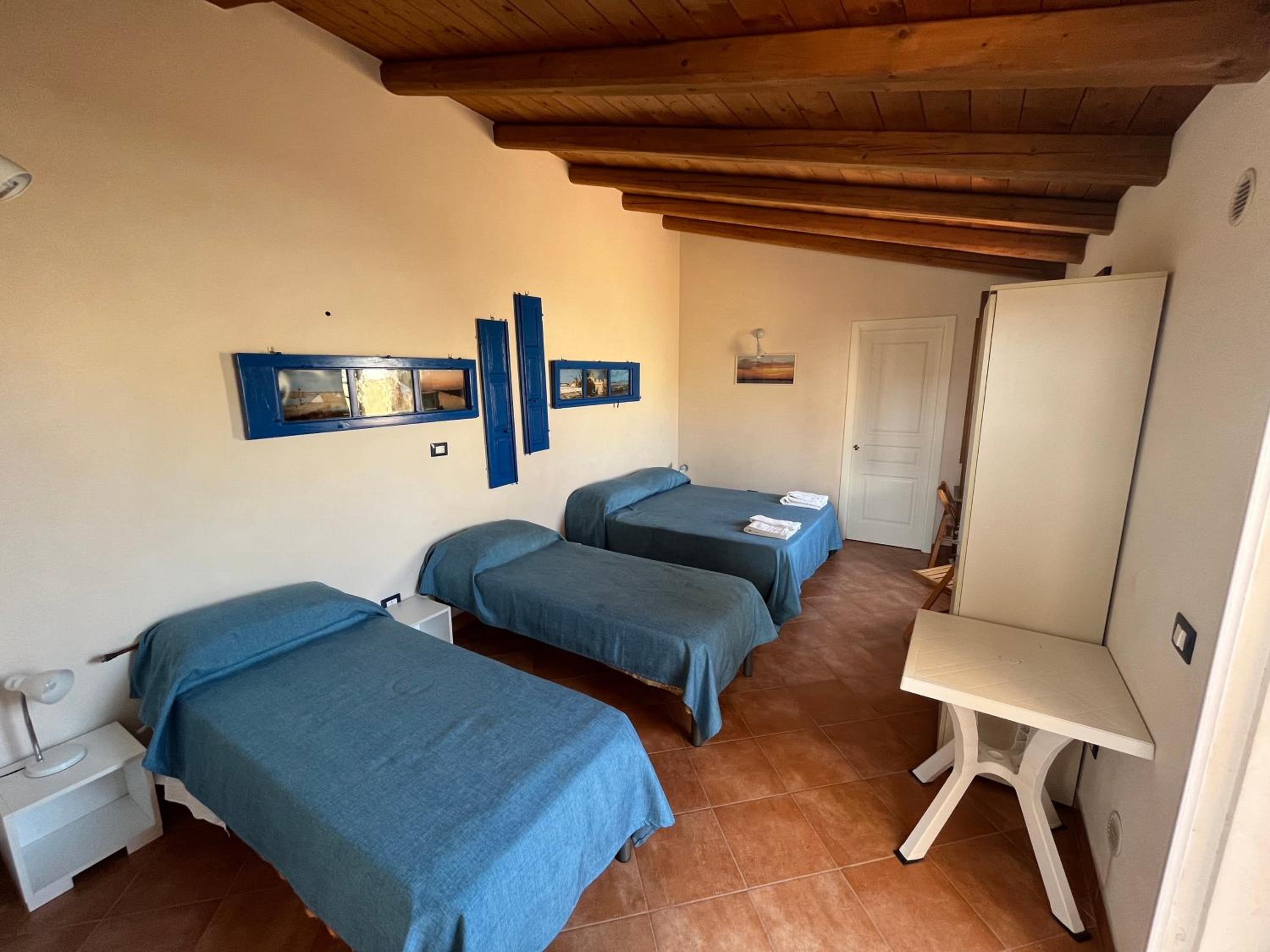 Quadruple Room with Terrace