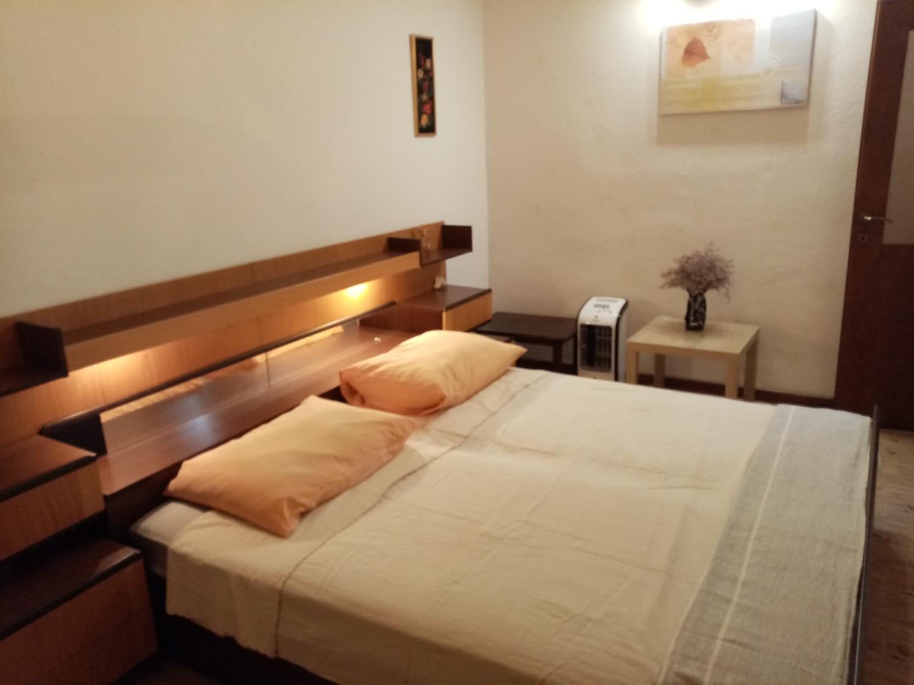 Large Double Room
