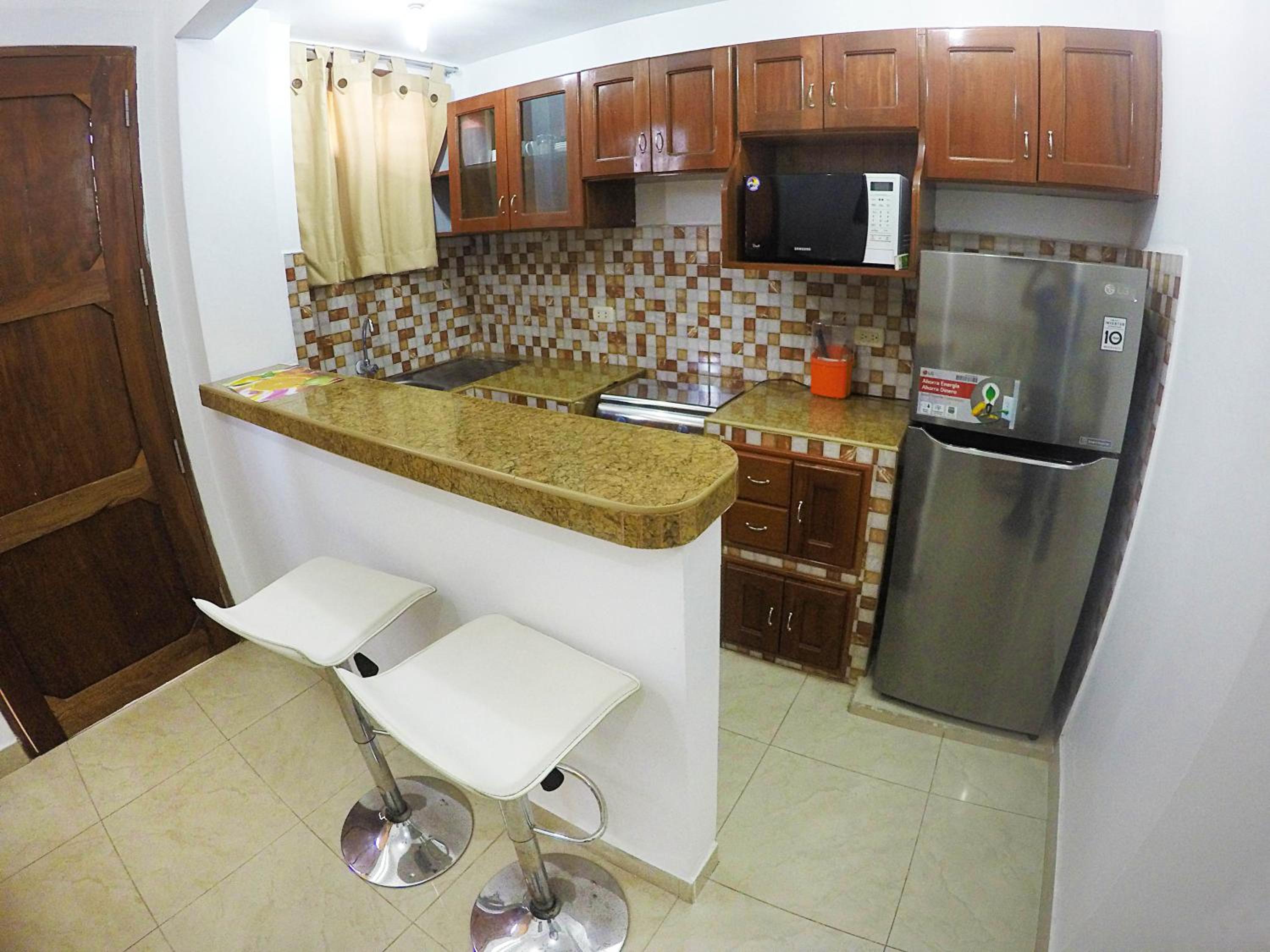 One-Bedroom Apartment photo 2
