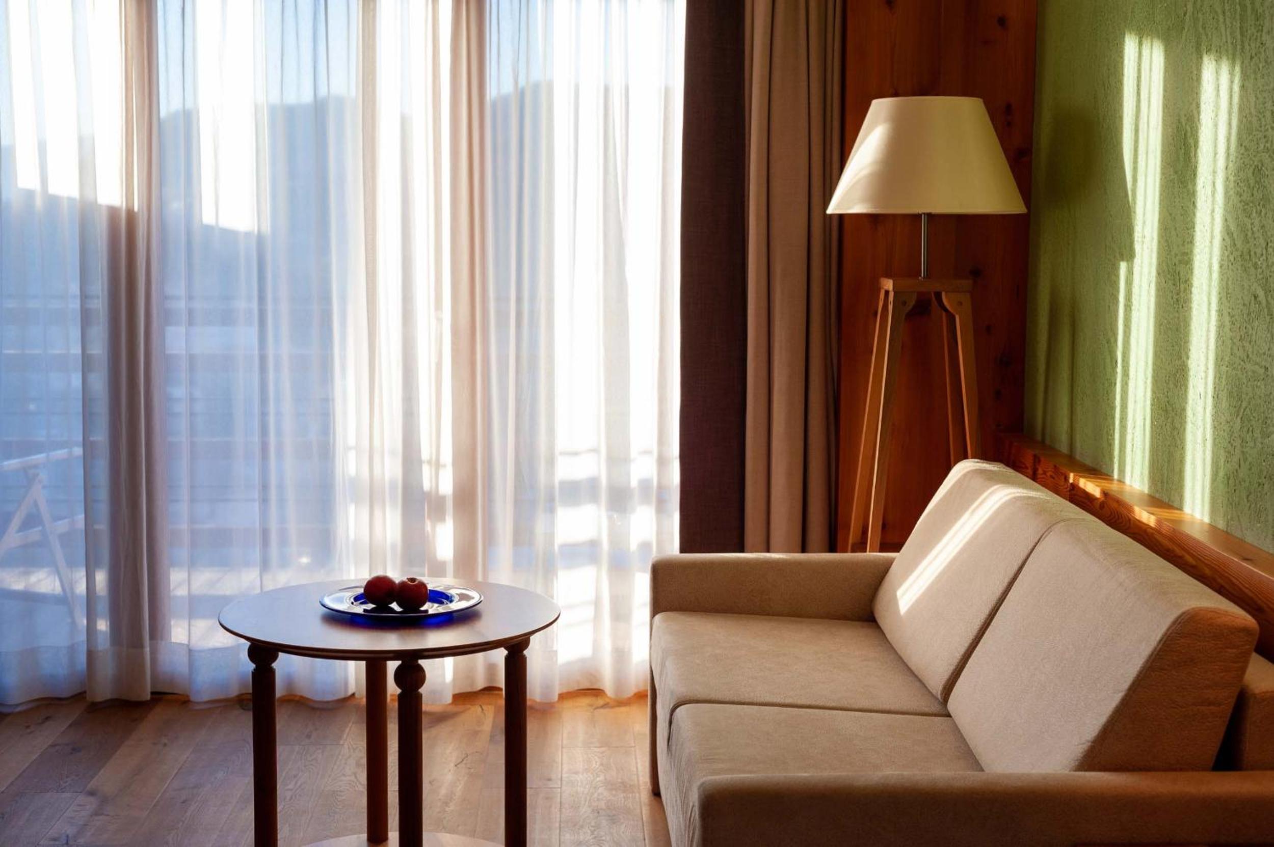 Junior Suite with Balcony and partial Mountain View - Photo 5