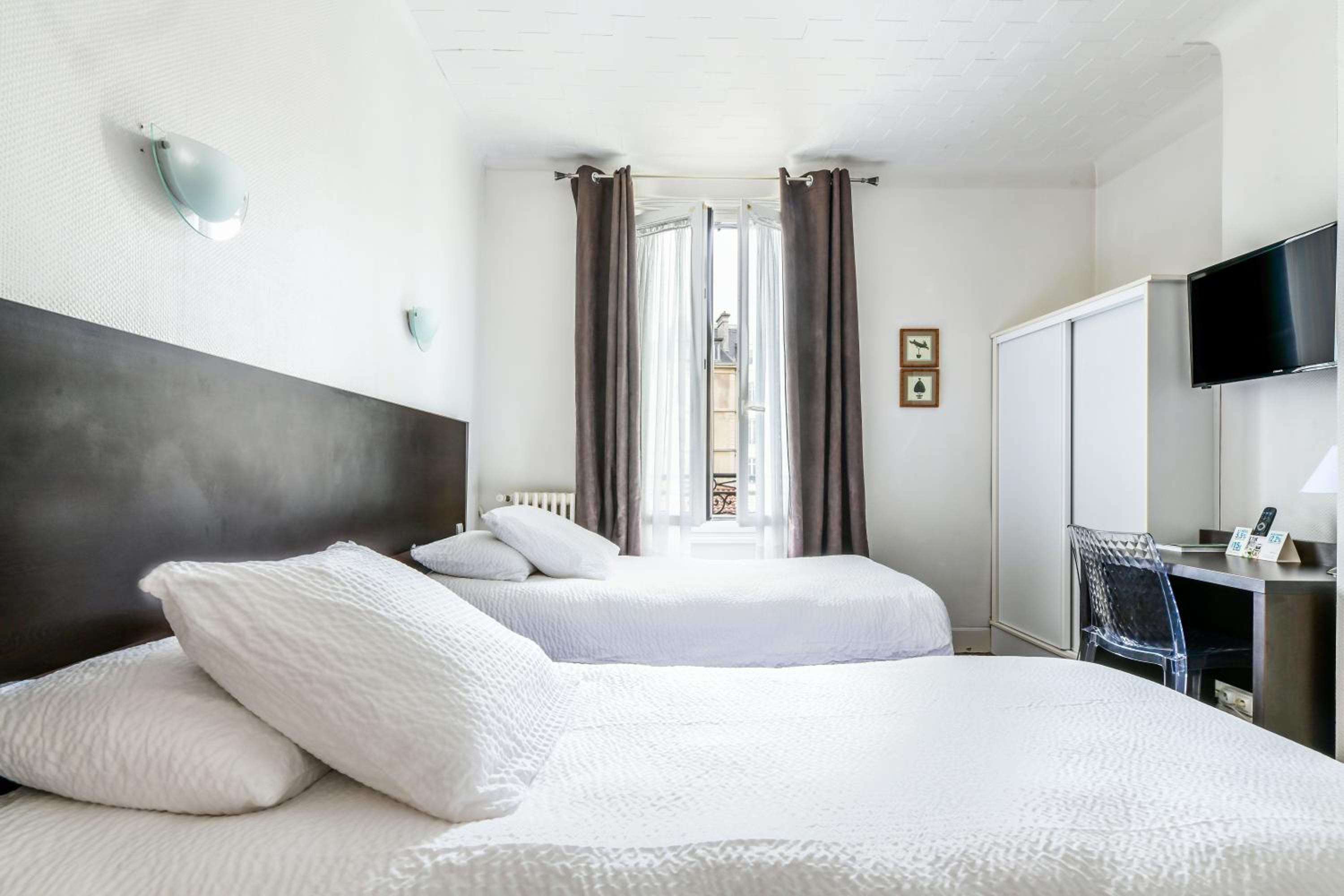 Comfort Twin Room