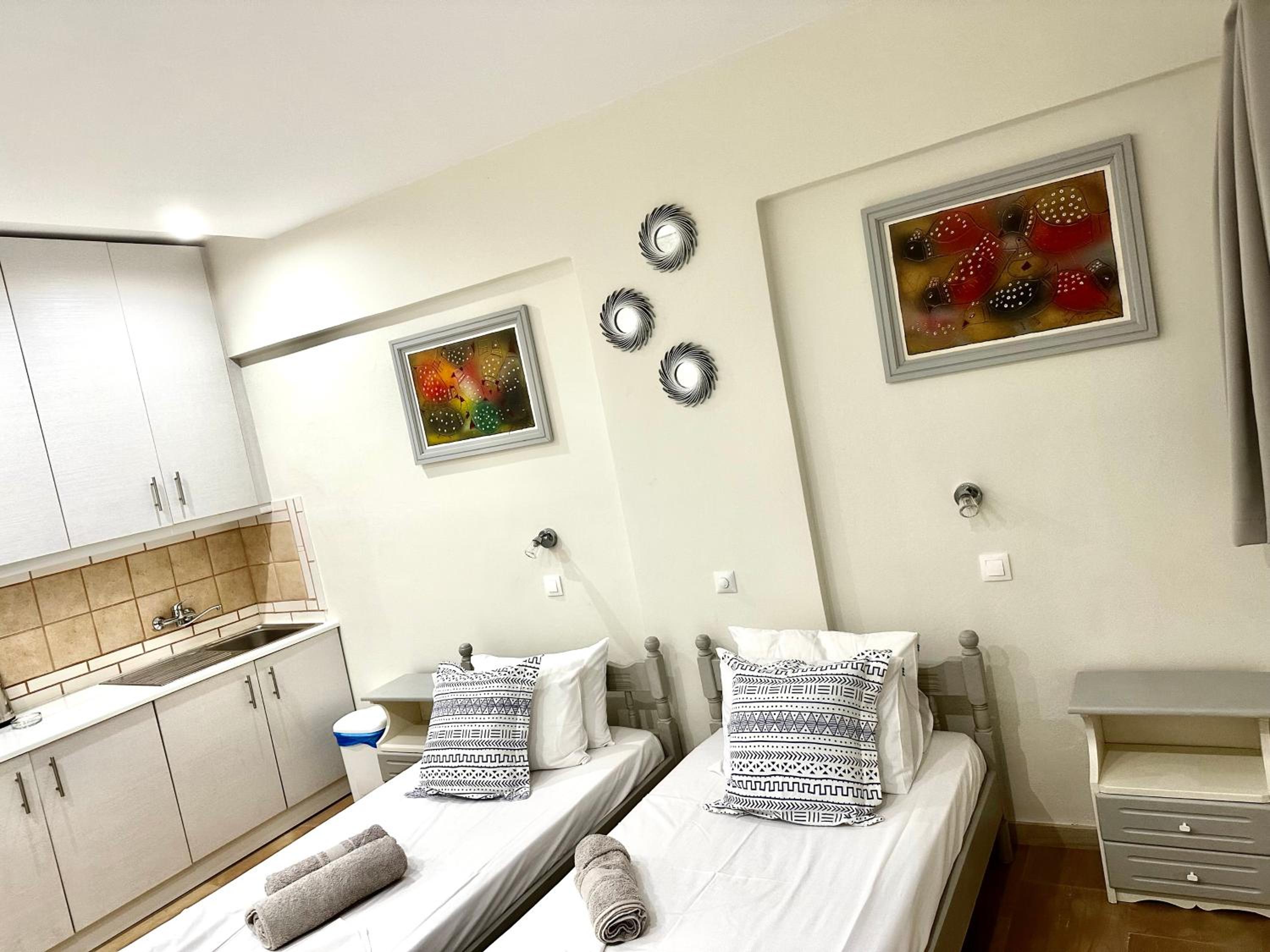 Apartment - Ground Floor - Photo 1