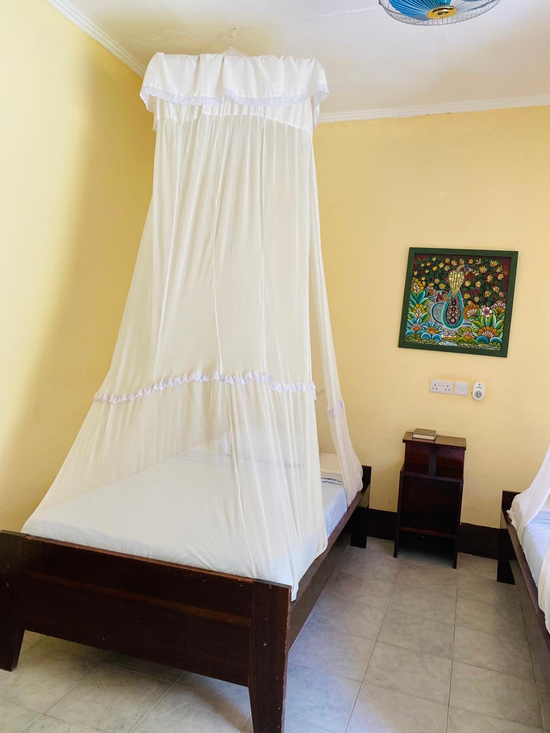 Single Room with Private Bathroom