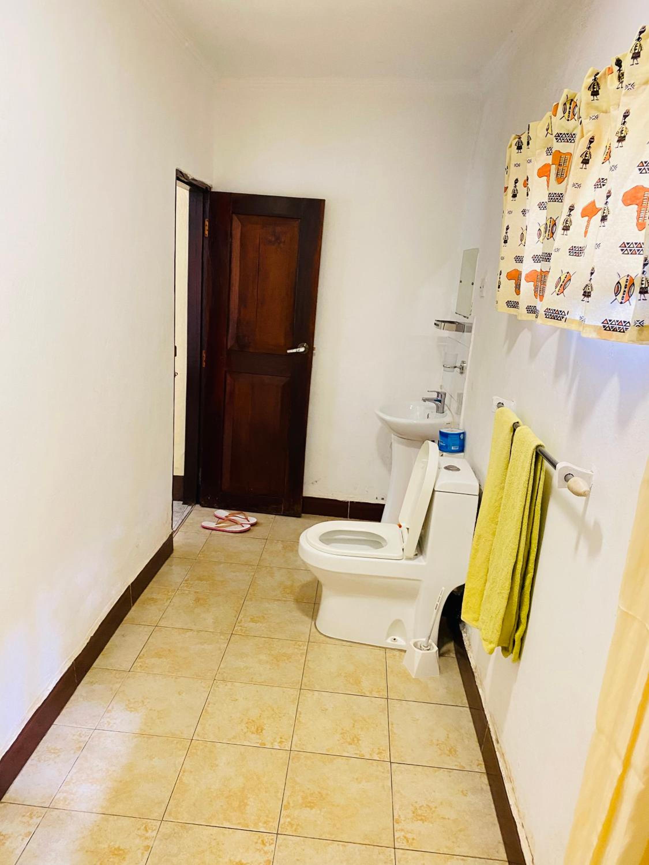 Single Room with Private Bathroom