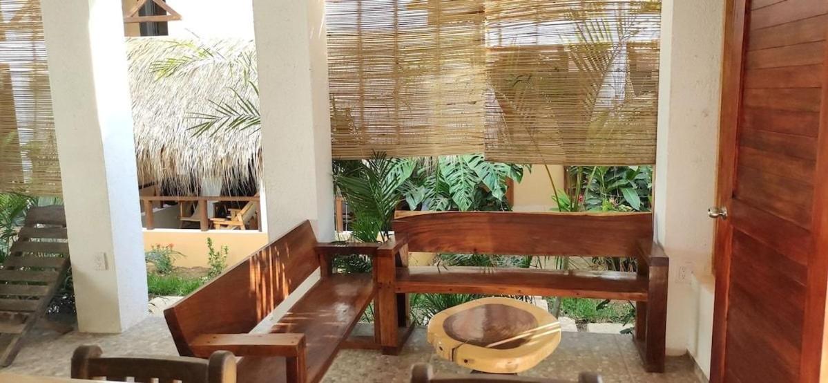 Deluxe Double Room with Balcony - Photo 8