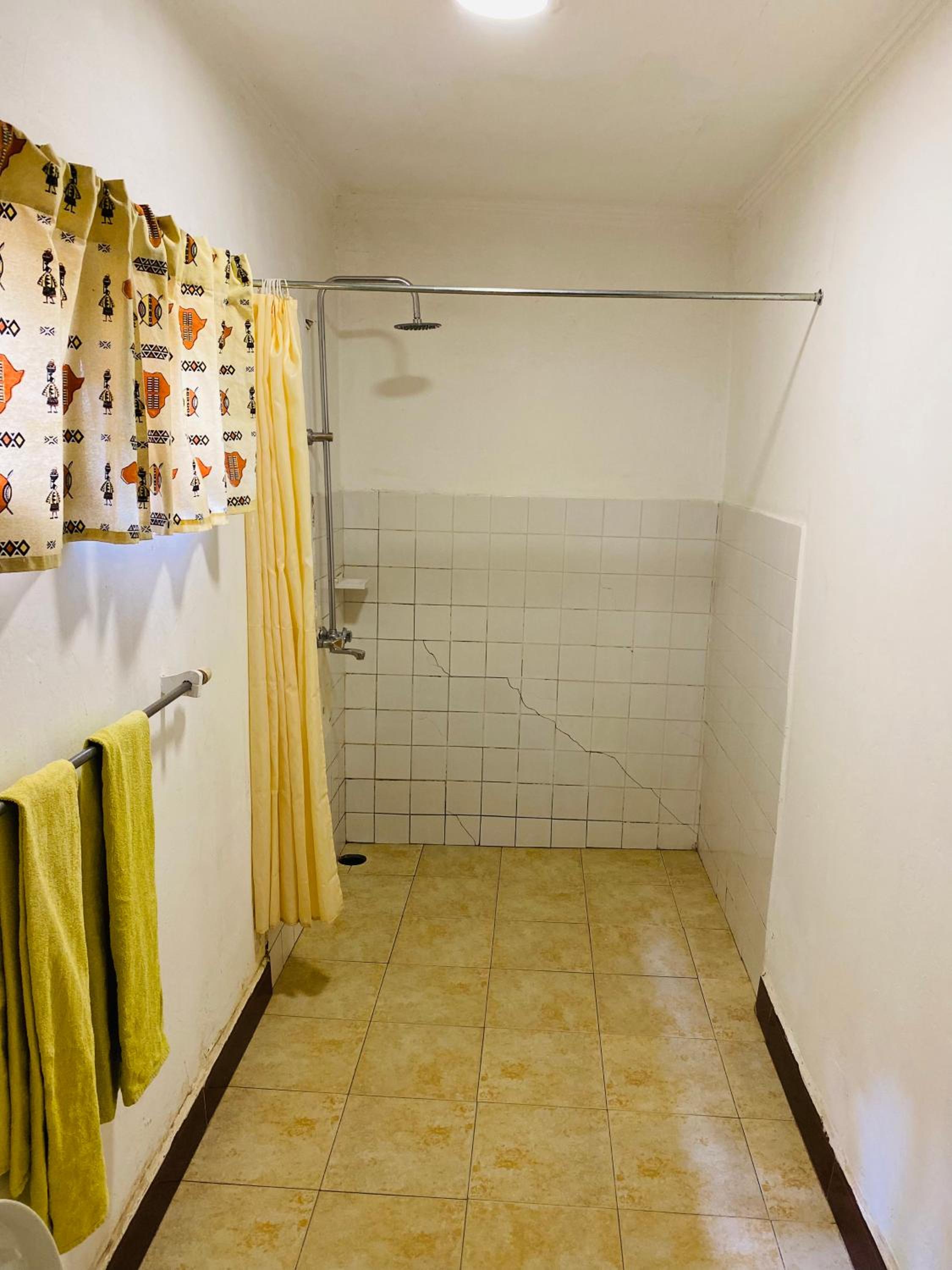 Triple Room with Private Bathroom
