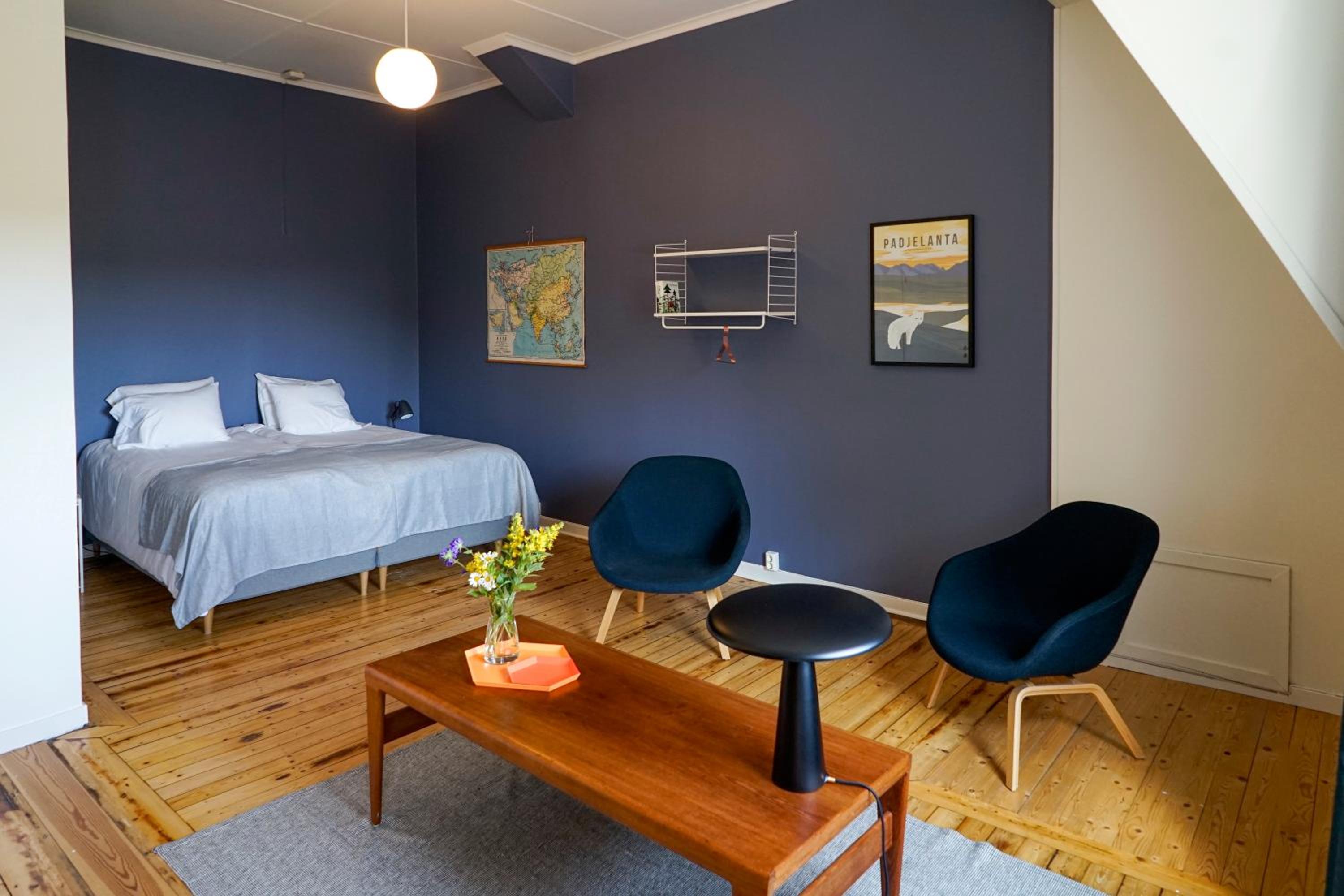 King Room with Lake View photo 3