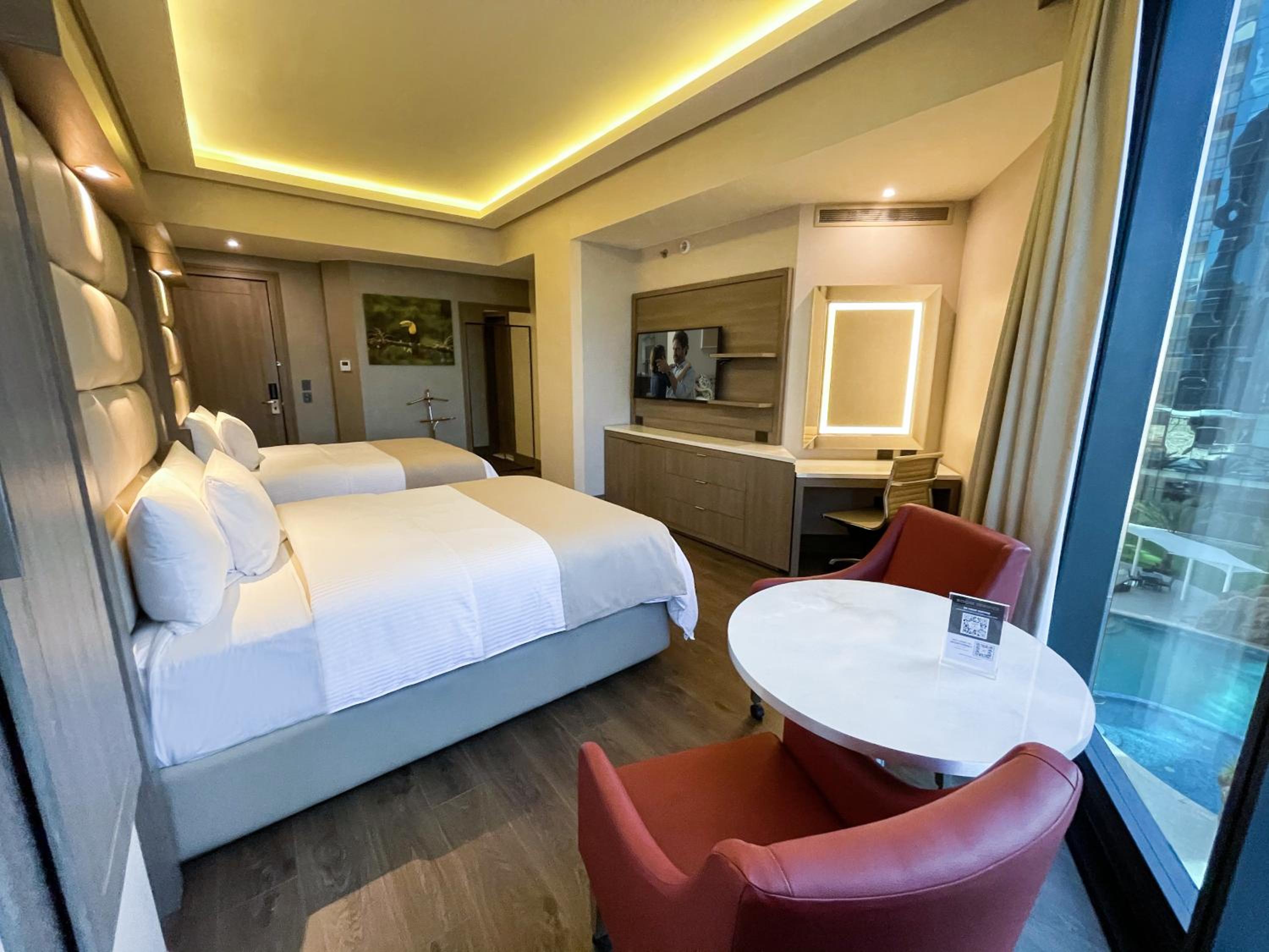 Twin Room with Mountain View