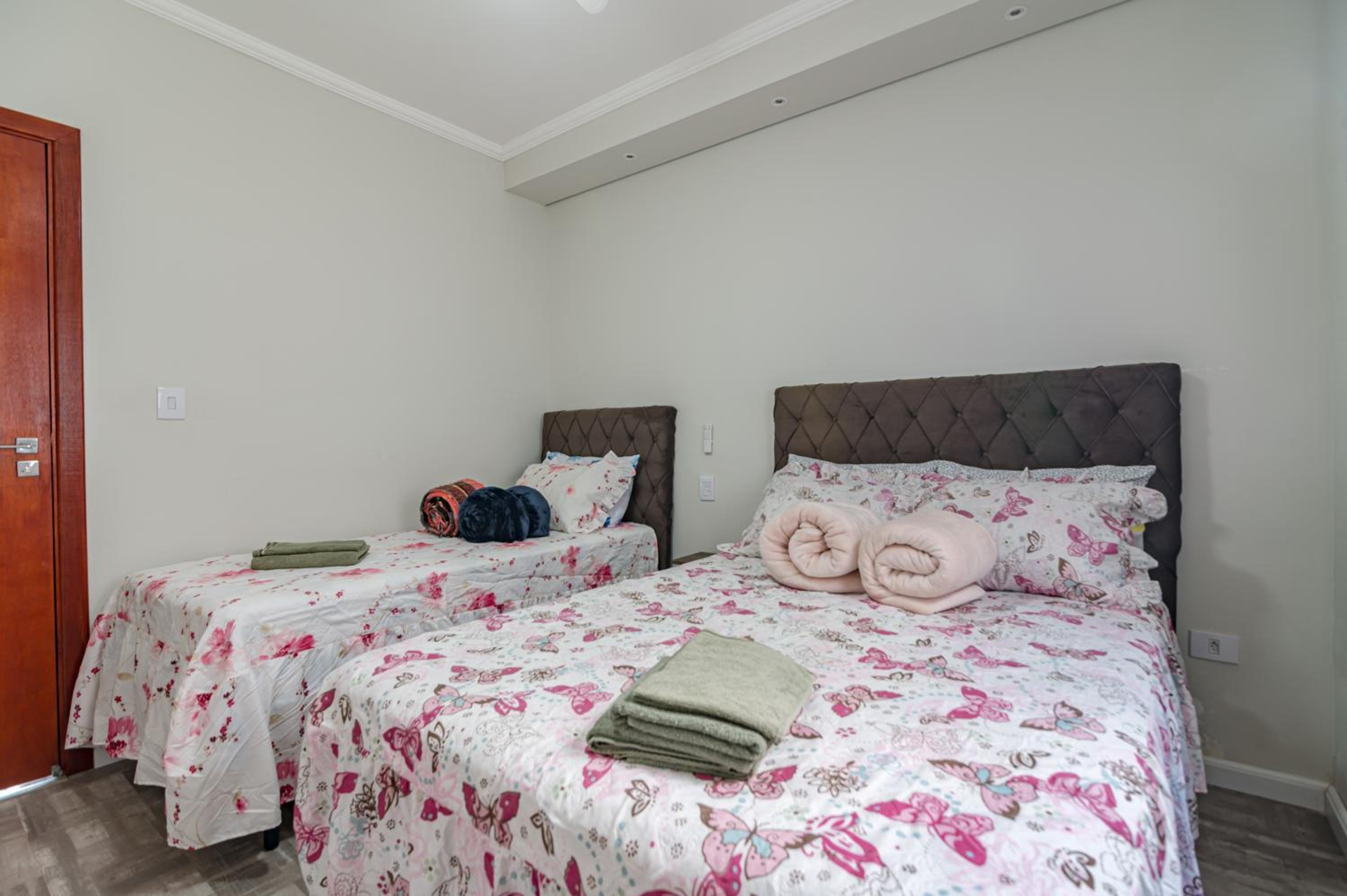 One-Bedroom Apartment - Photo 40