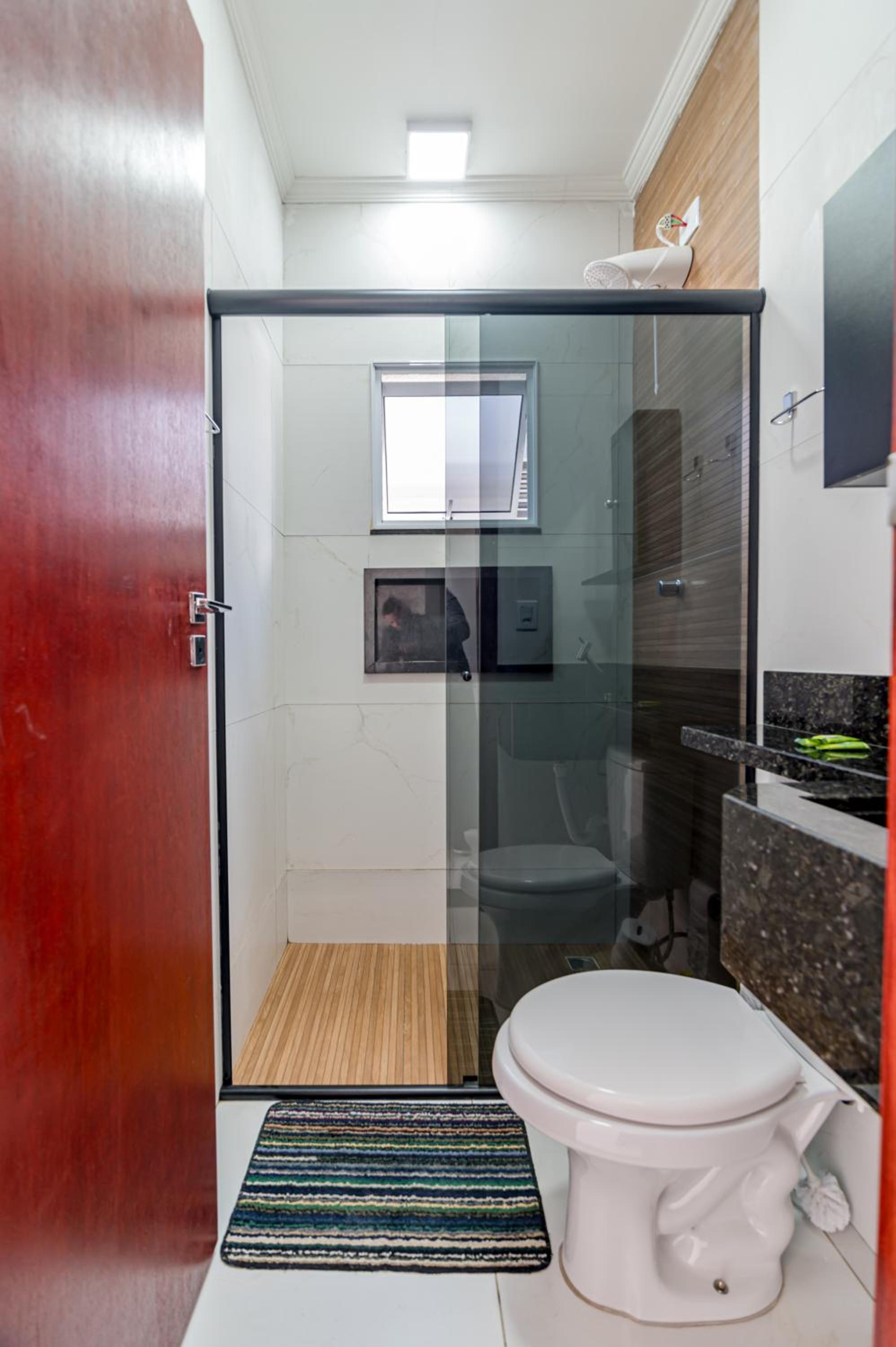 One-Bedroom Apartment - Photo 18