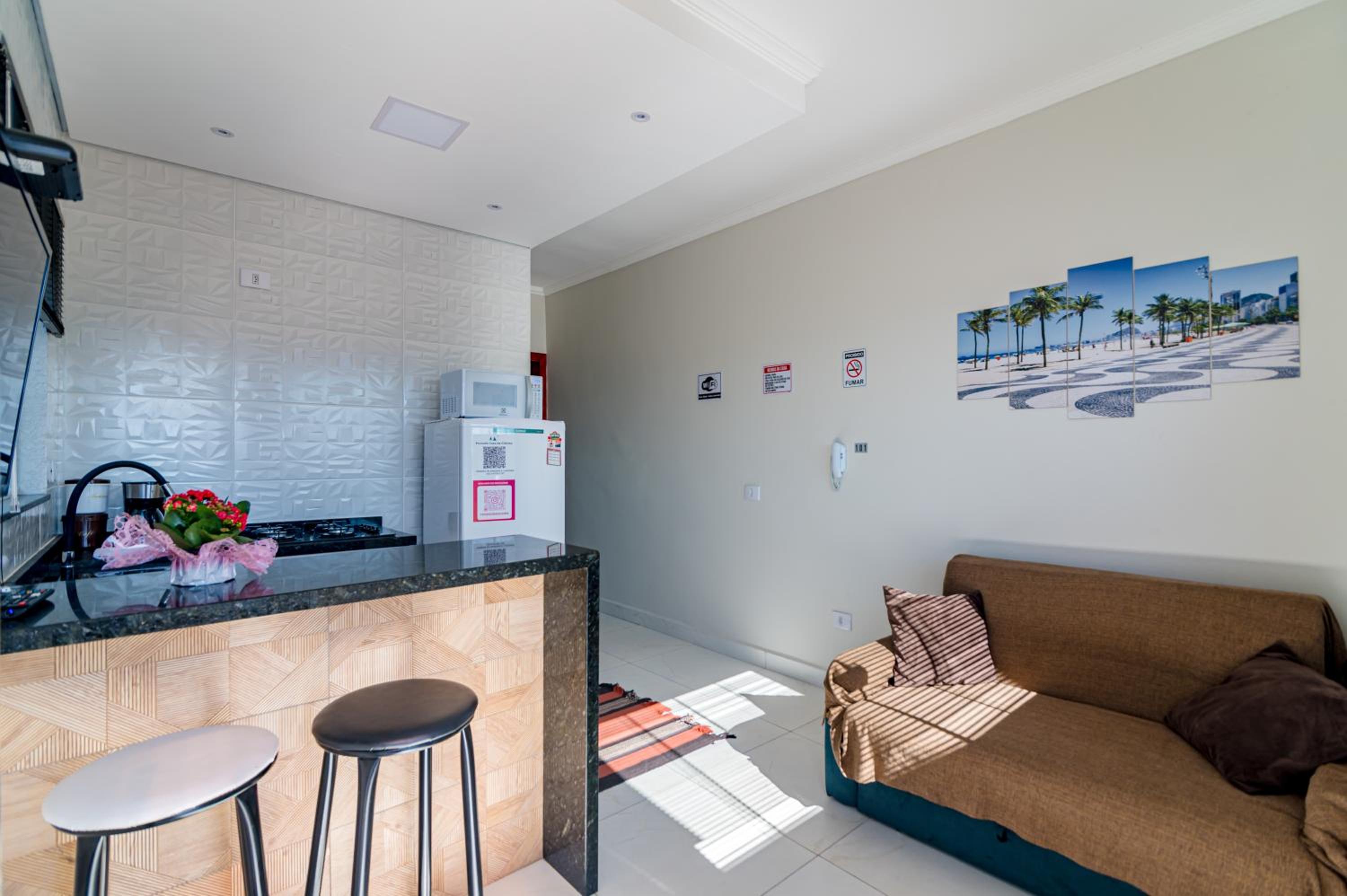 One-Bedroom Apartment - Photo 26
