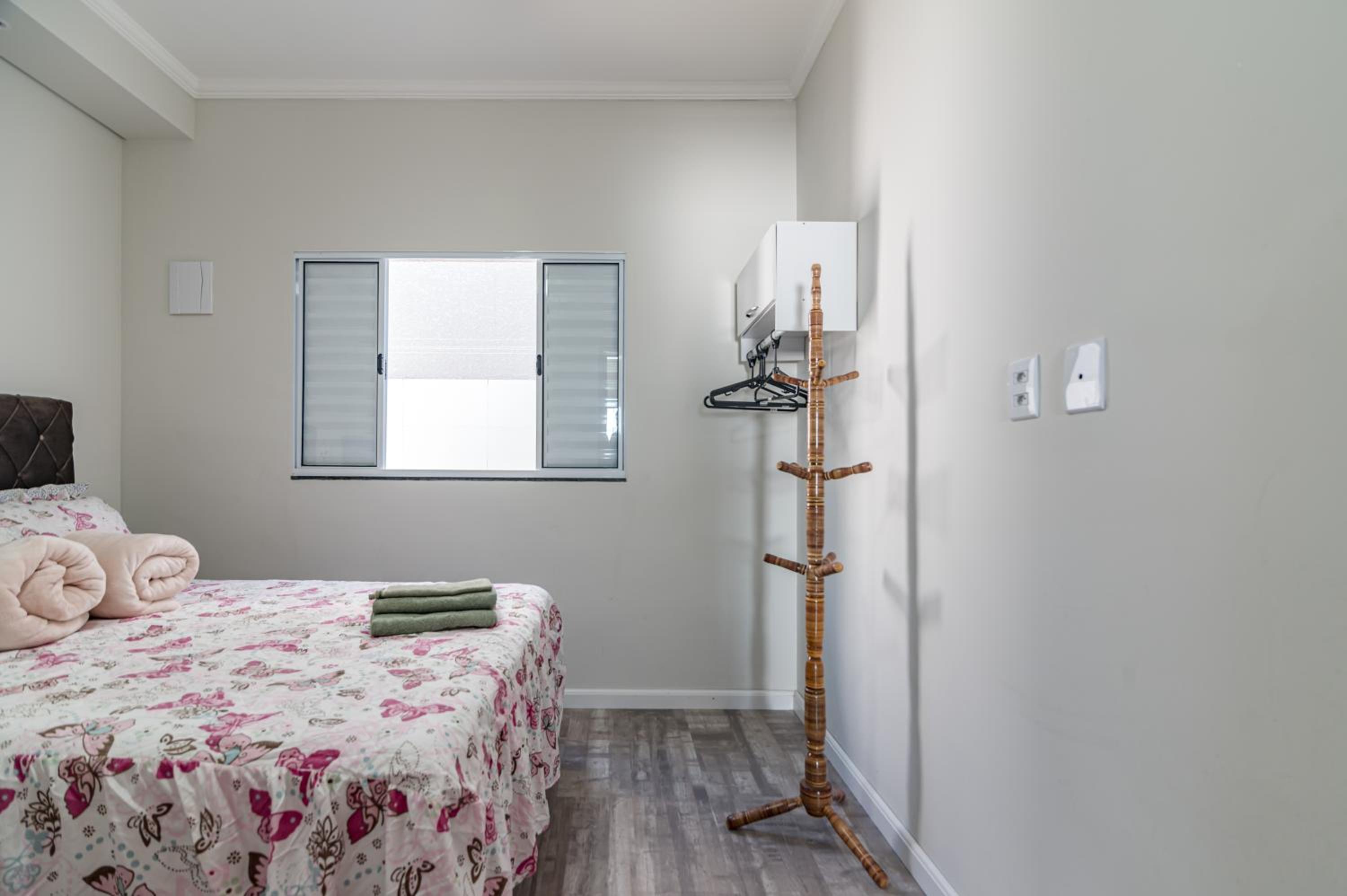One-Bedroom Apartment - Photo 61