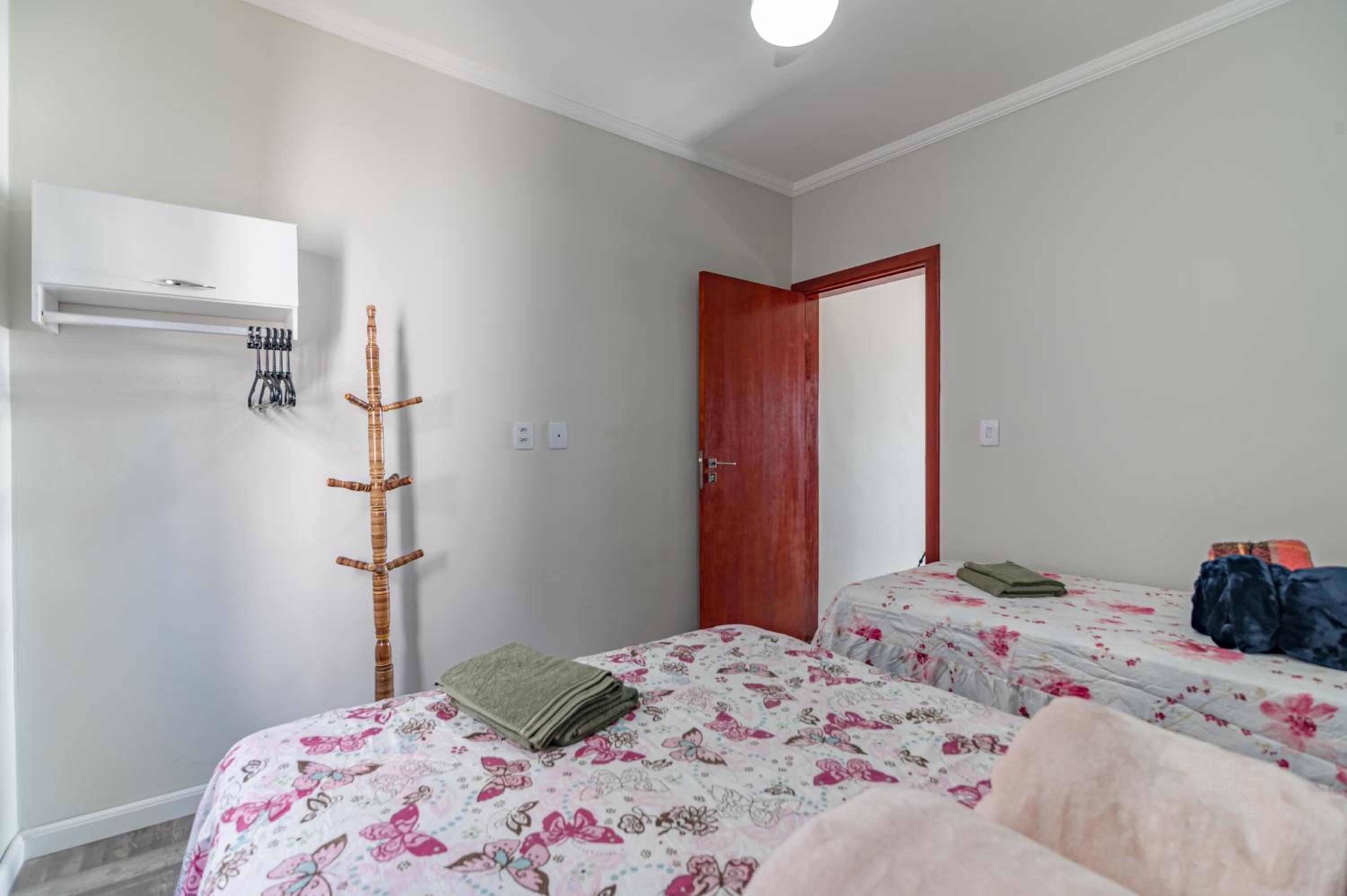 One-Bedroom Apartment - Photo 62