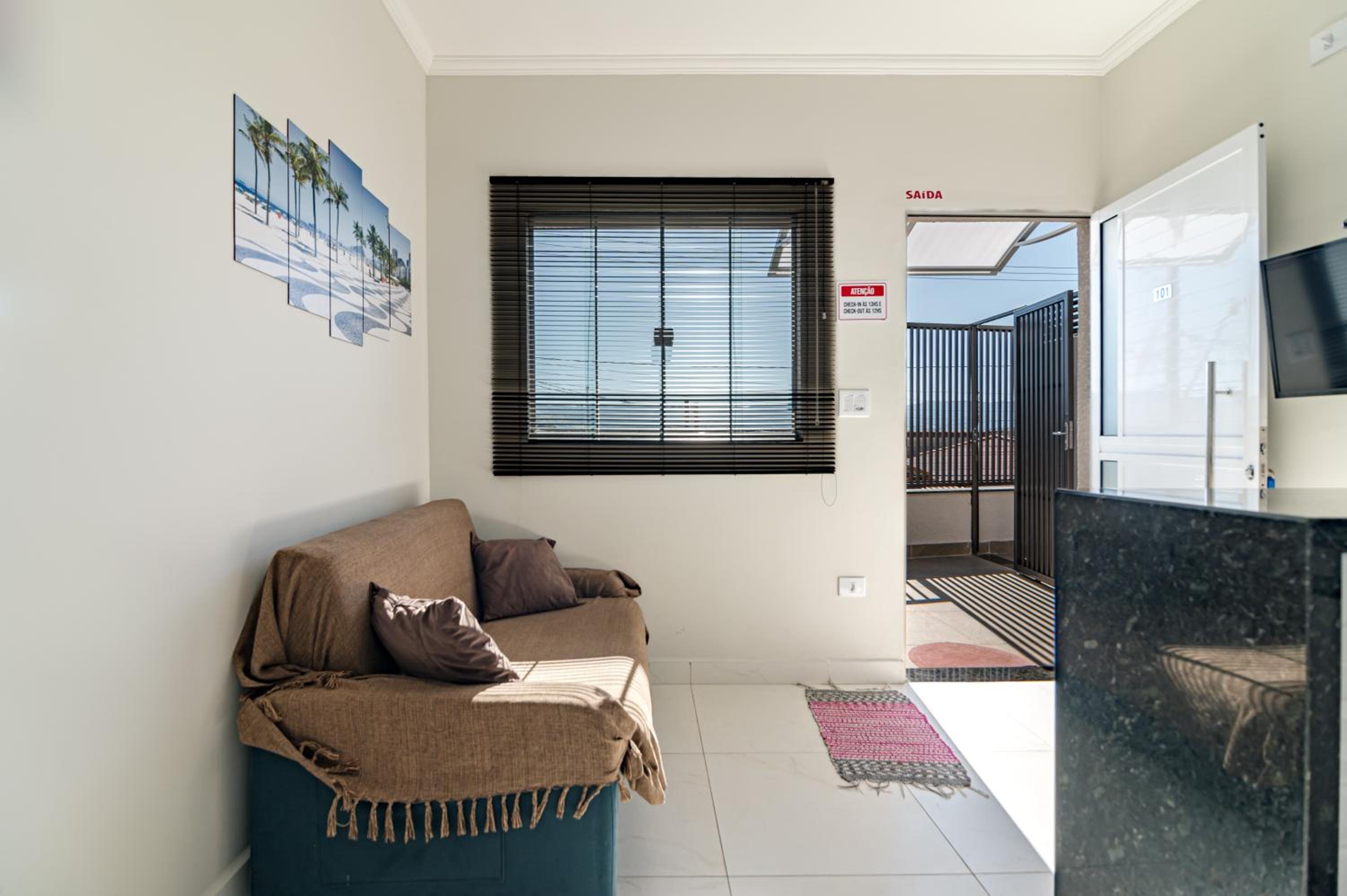 One-Bedroom Apartment - Photo 67
