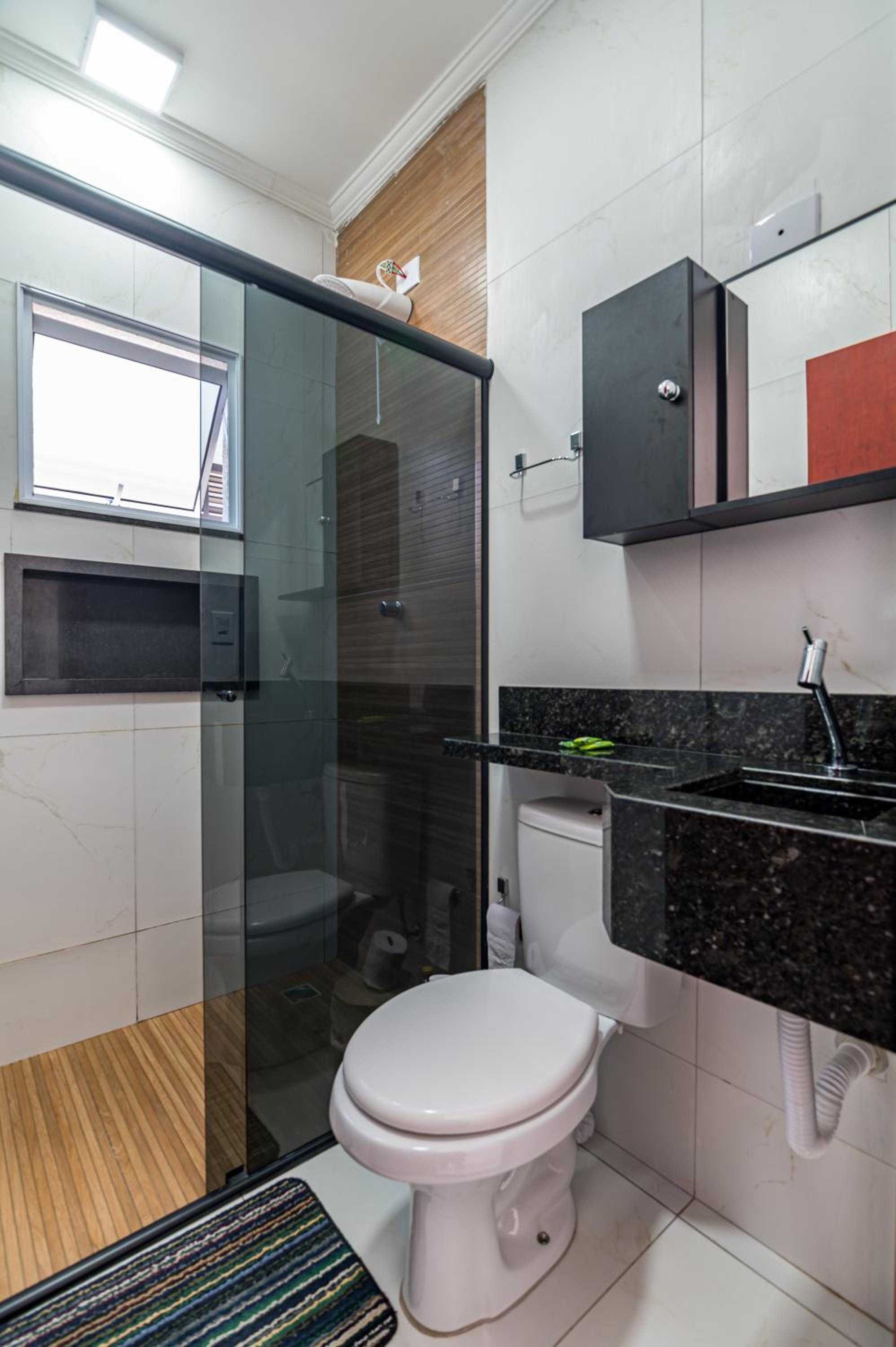 One-Bedroom Apartment - Photo 68