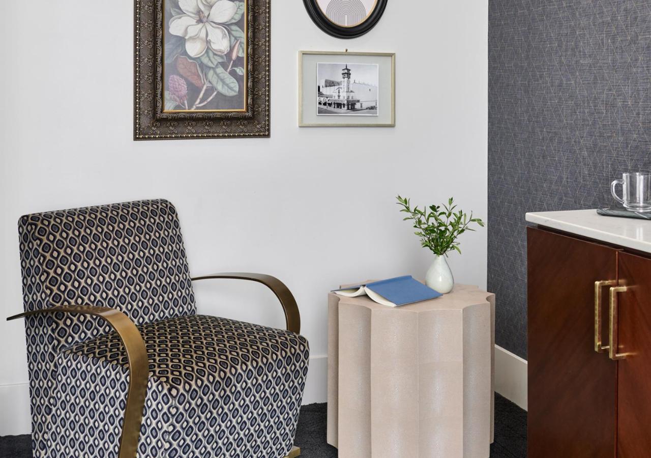Standard King Room - Photo 1