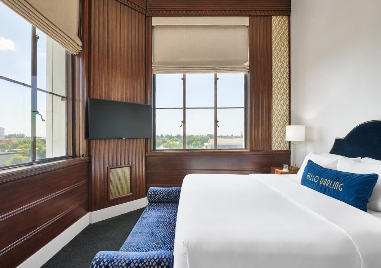 Deluxe Suite - Photo 1