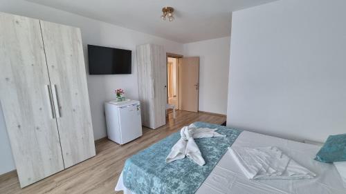 Double Room with Private Bathroom photo 1