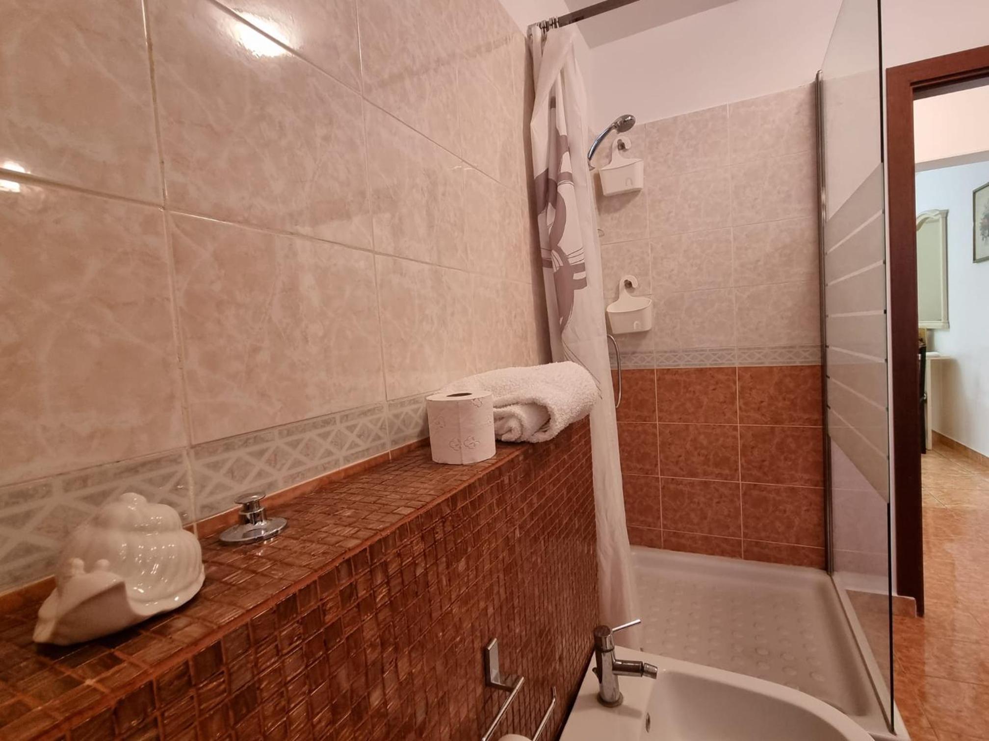Double or Twin Room photo 2
