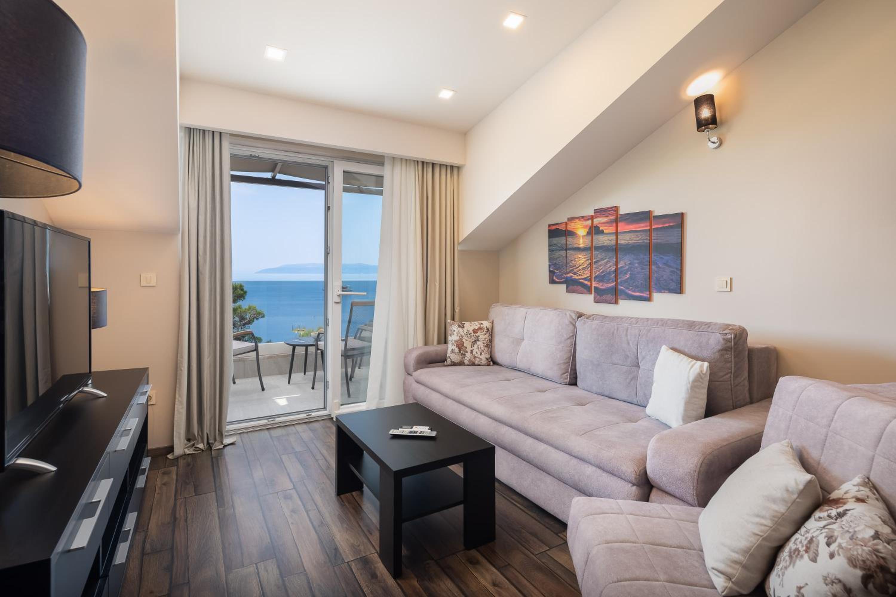 Penthouse Apartment photo 3
