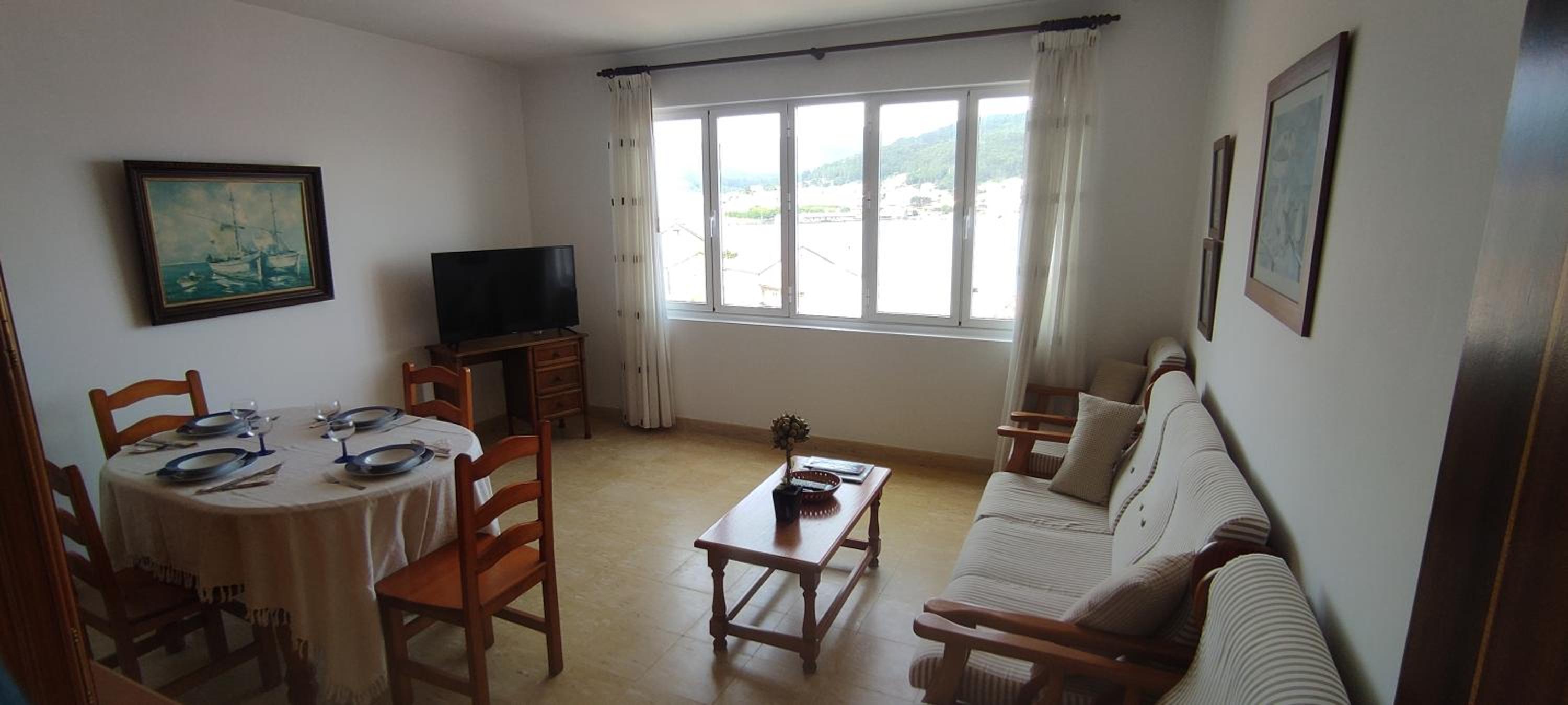 Apartment With Sea View photo 2