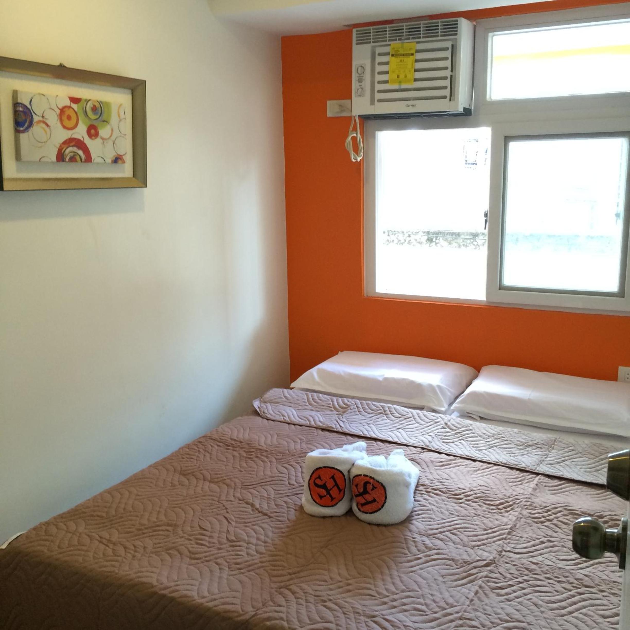Standard Double or Twin Room with Private Bathroom - Photo 1