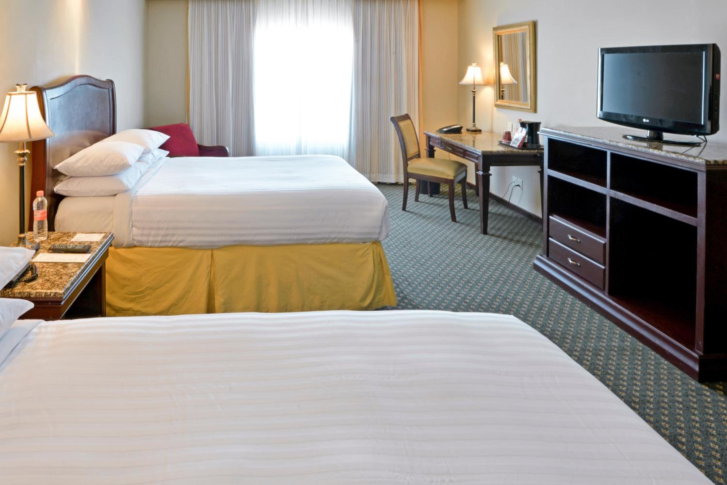 Standard, Guest room, 1 King or 2 Double, No view - Photo 1