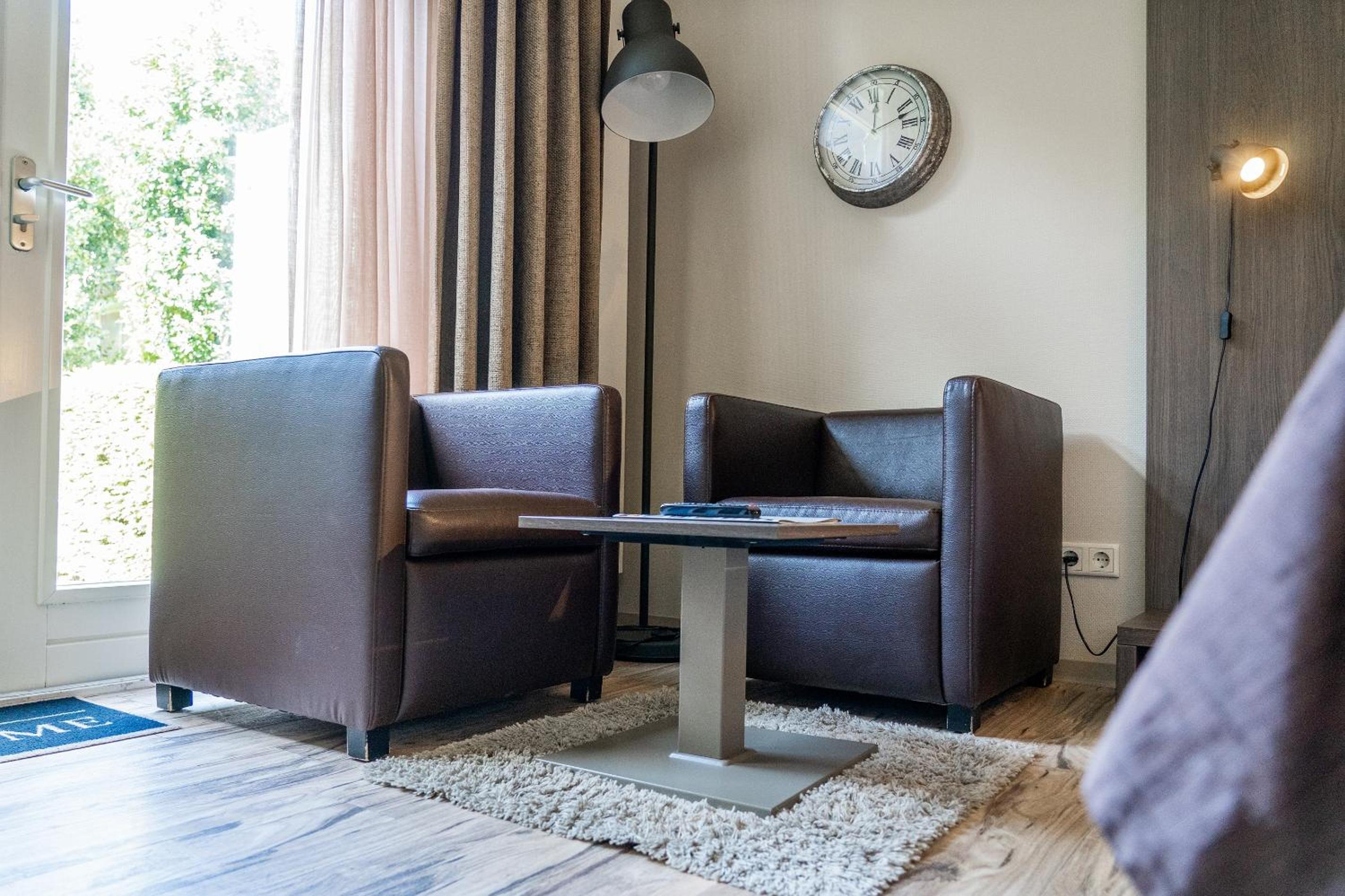 Deluxe Double Room with Terrace - Photo 4