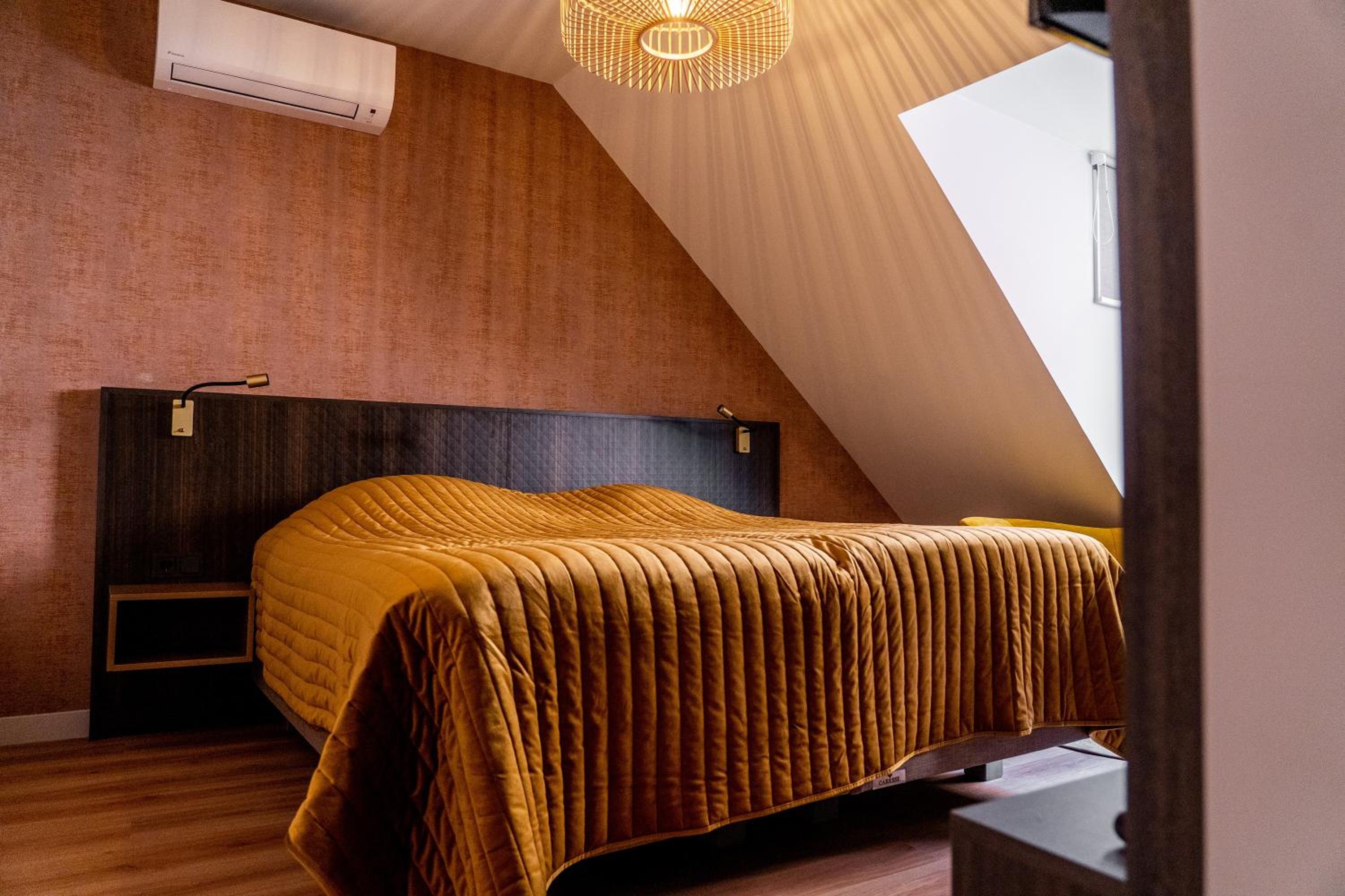 Standard Double Room - Photo 1