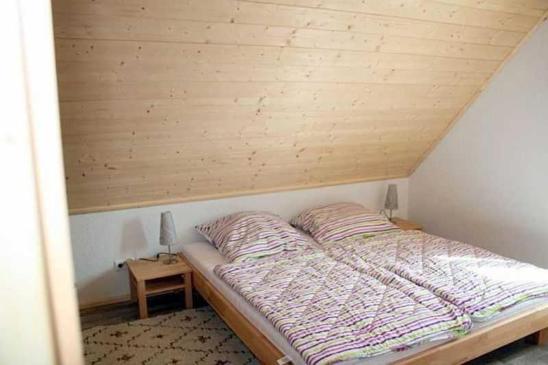 Three-Bedroom House photo 3