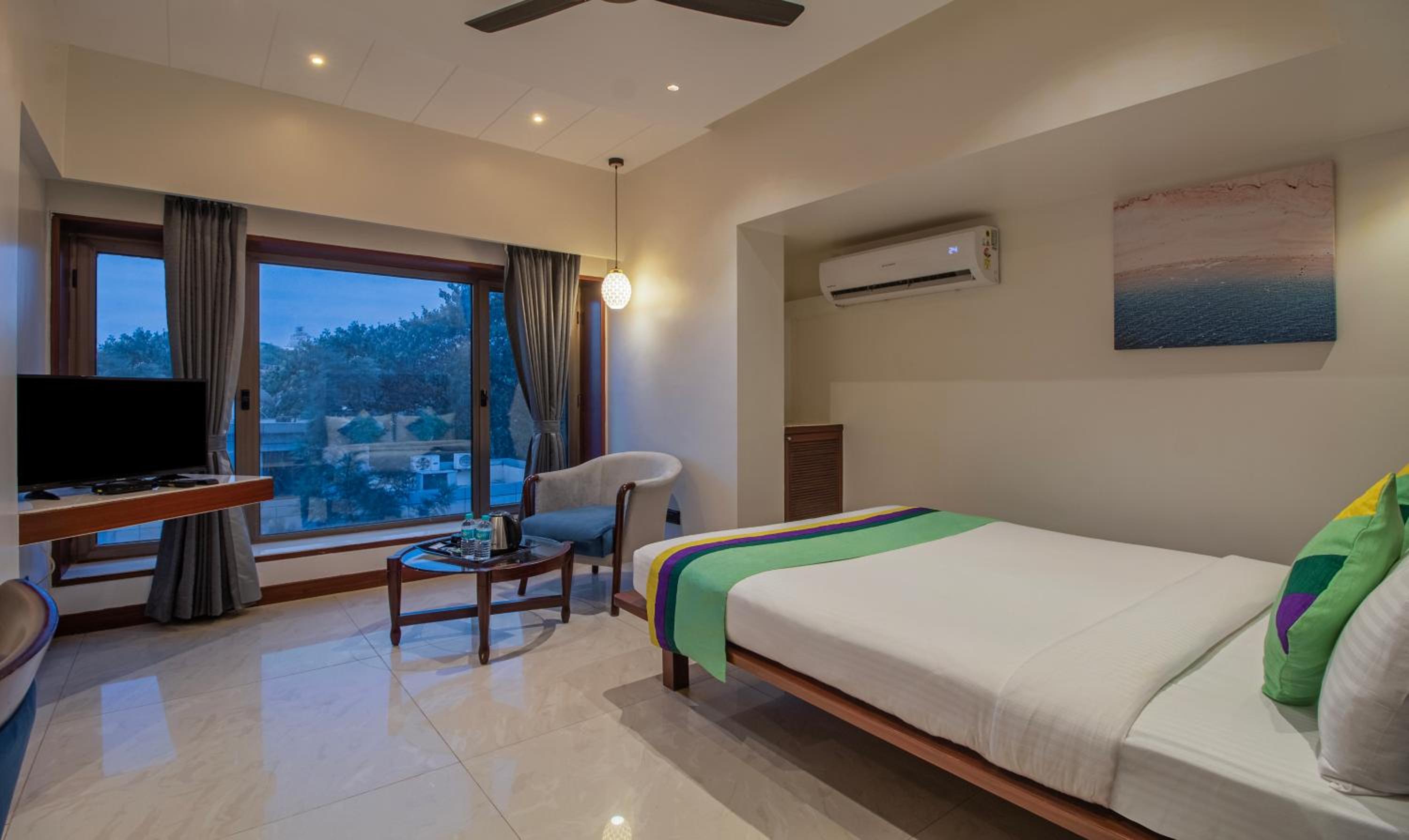 Deluxe Double Room - Photo 7