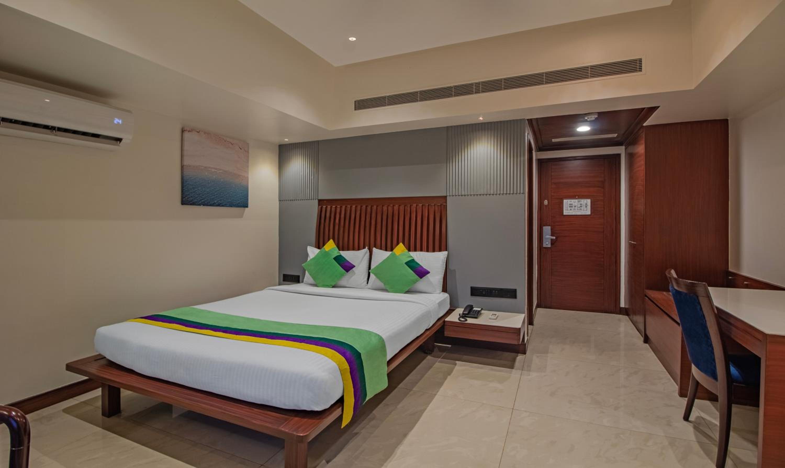 Deluxe Double Room - Photo 5