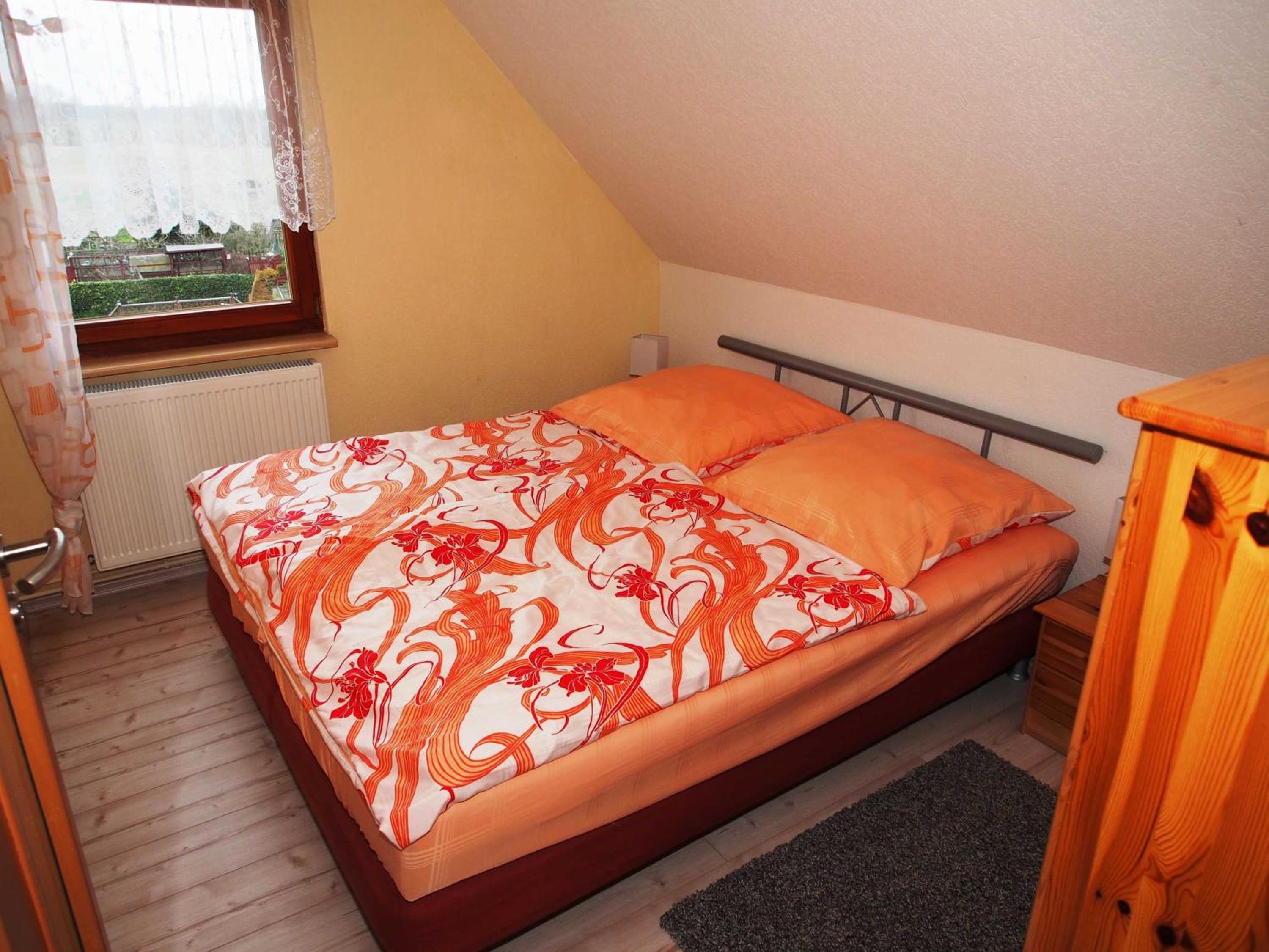 Two-Bedroom Apartment with Balcony photo 2