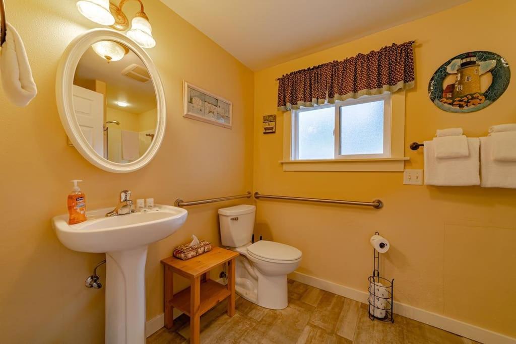 One-Bedroom House photo 3